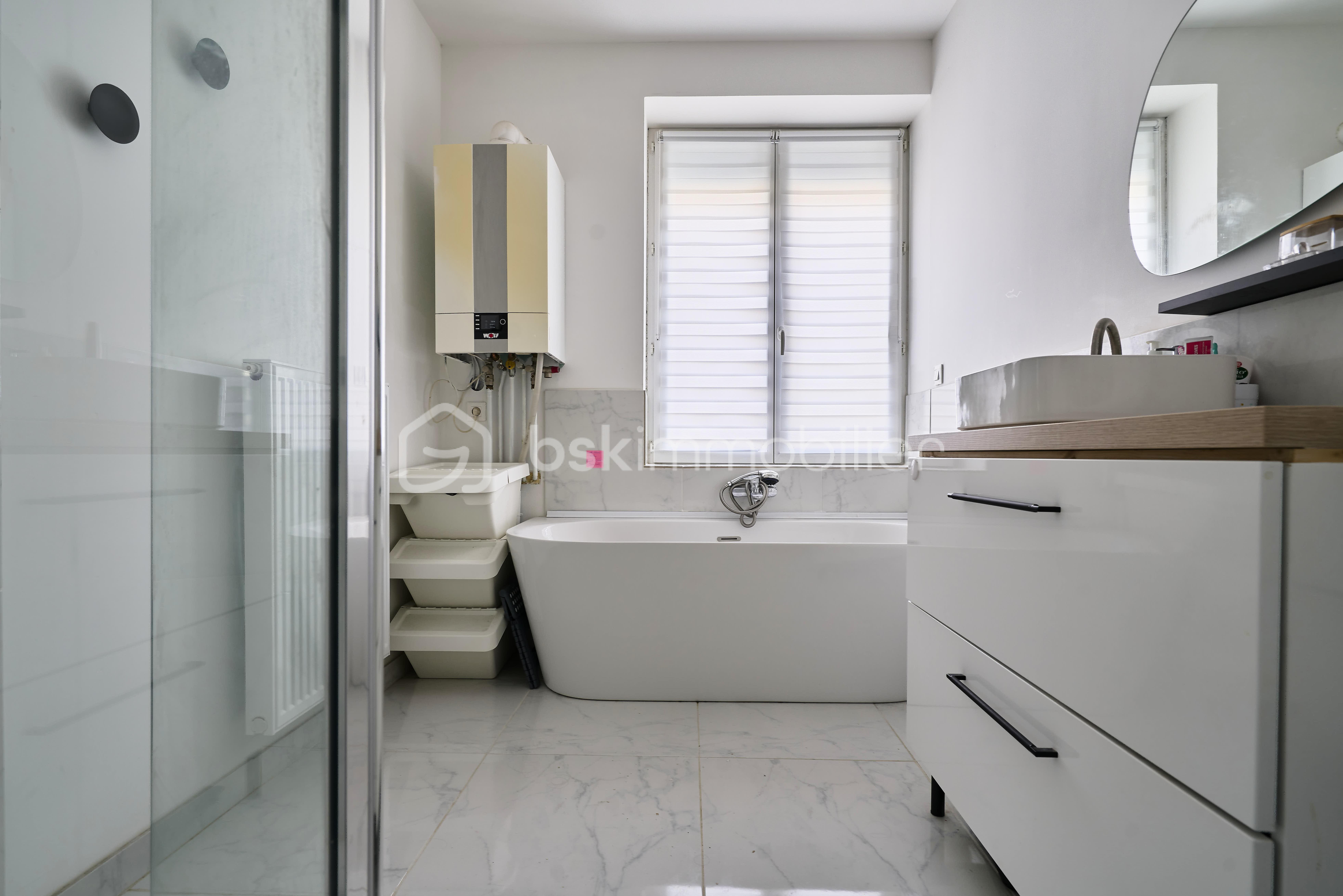 Maison de ville de 72 m² - salle de bain b.jpg
