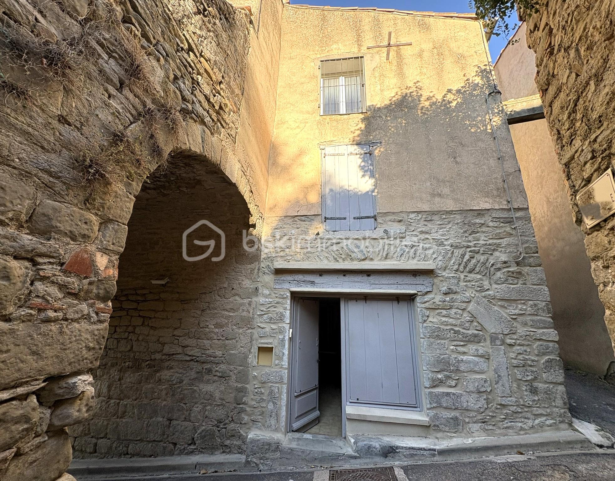 façade.jpeg