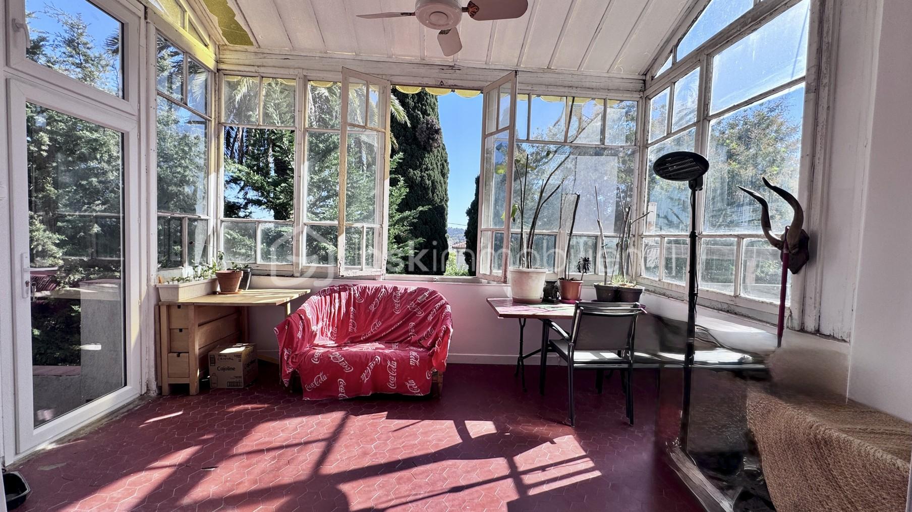 Veranda.jpg