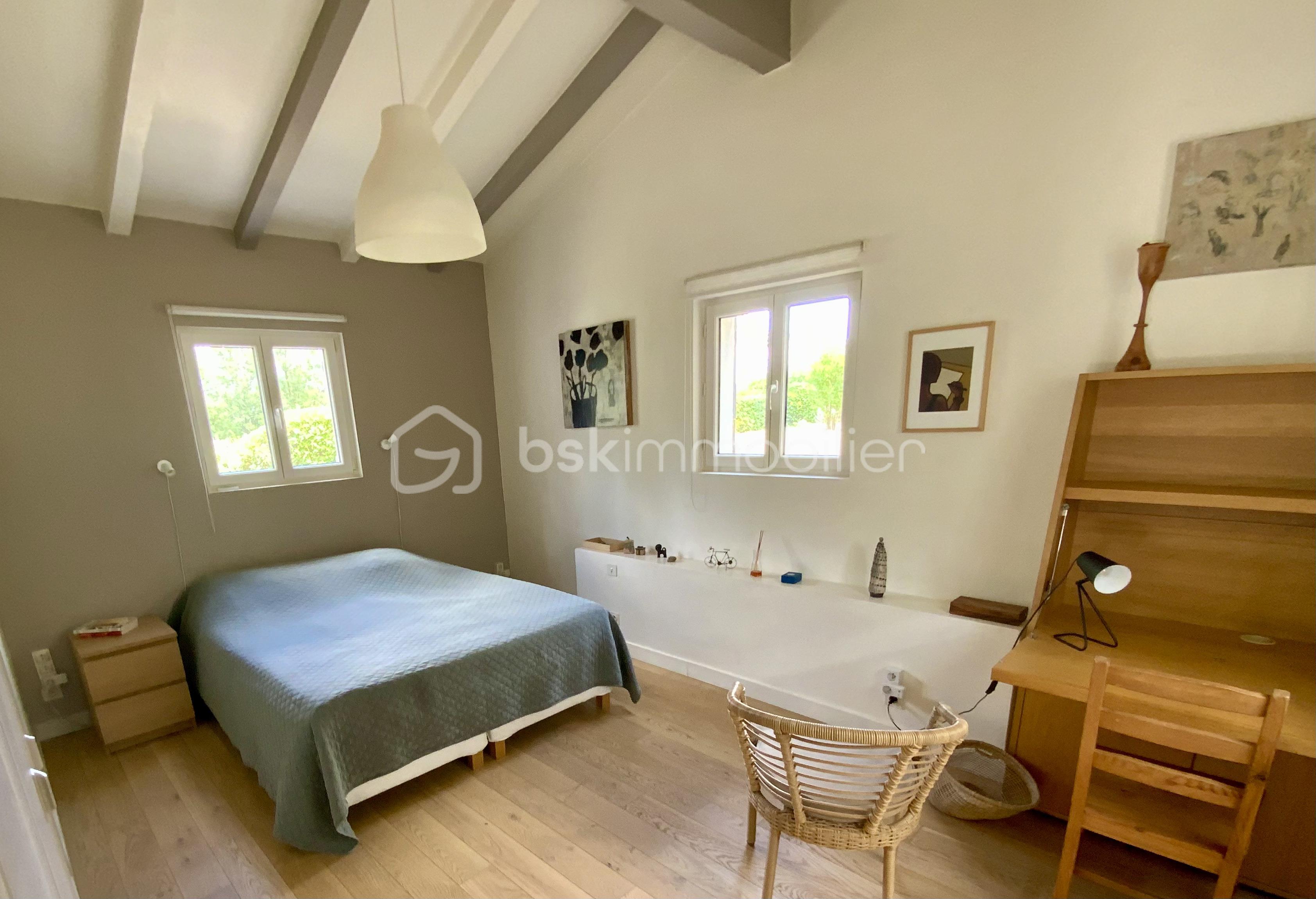 Maison de 130 m² - 4 CHBRE 1.jpg