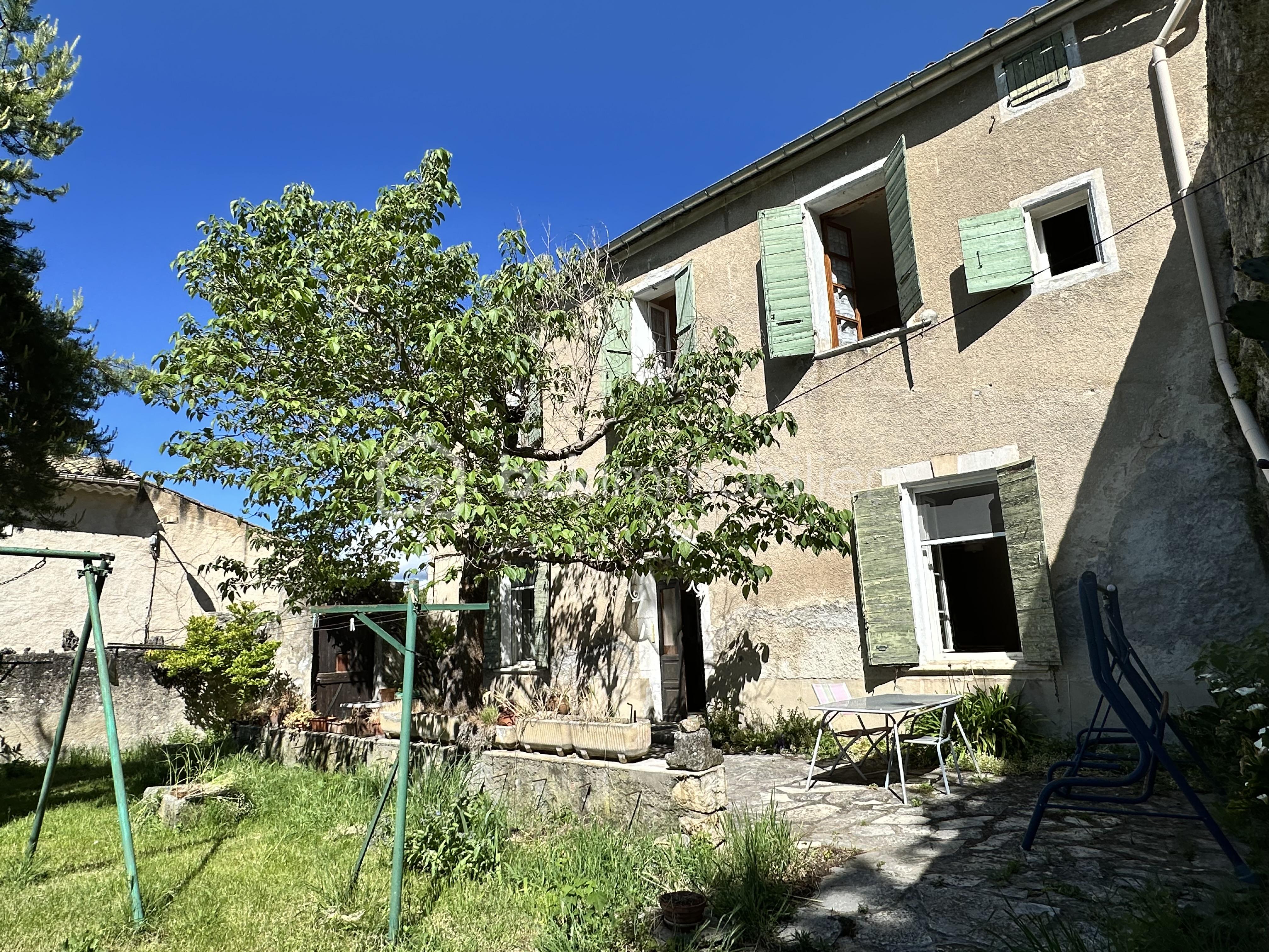 Maison 4 pièces 101 m² · à Forcalquier · 101 m² · 380 000 €
