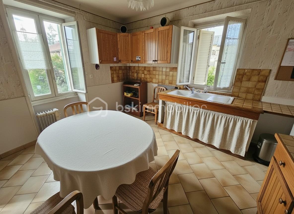 Maison ancienne de 84 m² - generated_cuisine.jpg