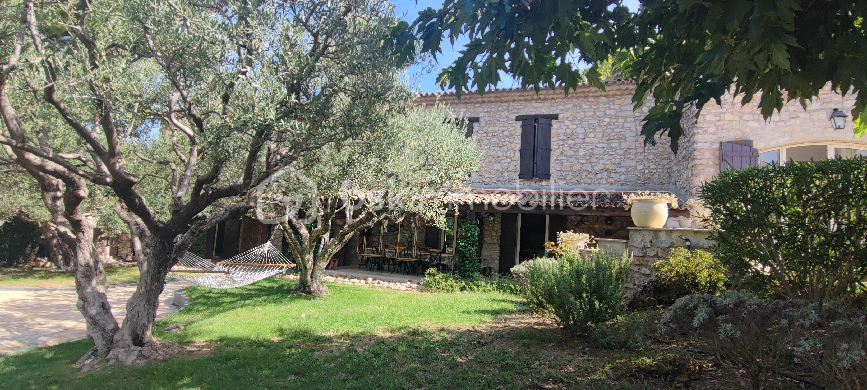 Maison en pierre de 180 m² - foquet fac arr.jpg
