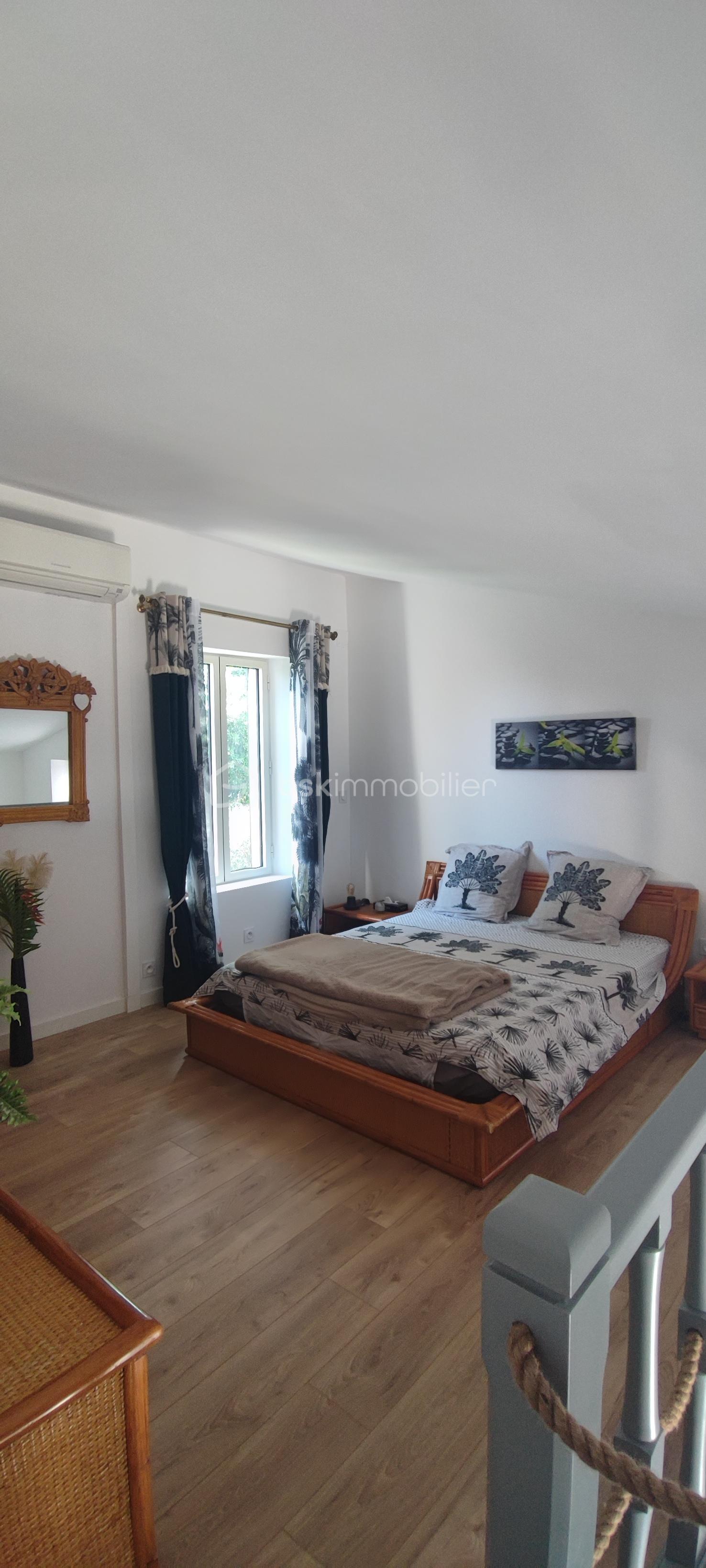 Maison en pierre de 180 m² - foquet CH appart.jpg