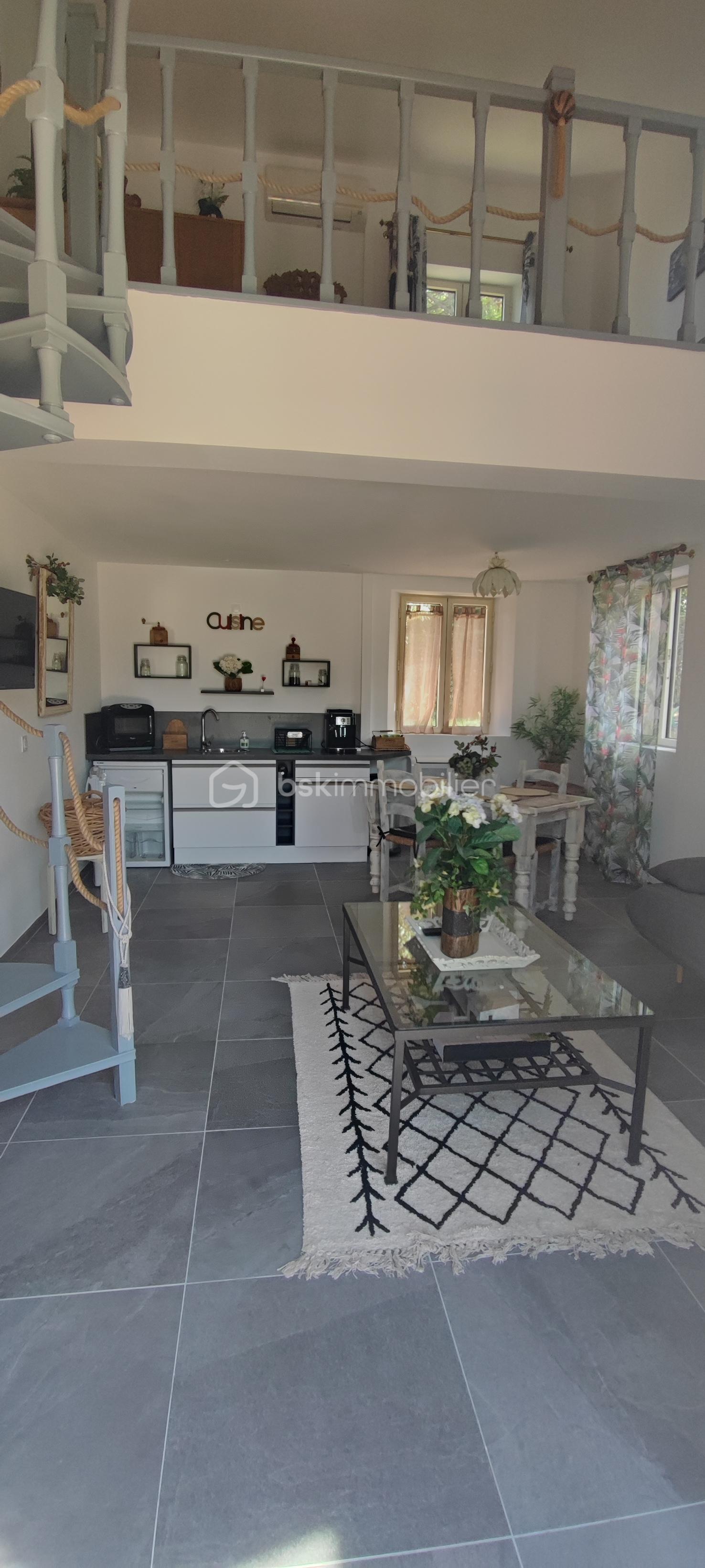 Maison en pierre de 180 m² - foquet vue sejour appart.jpg