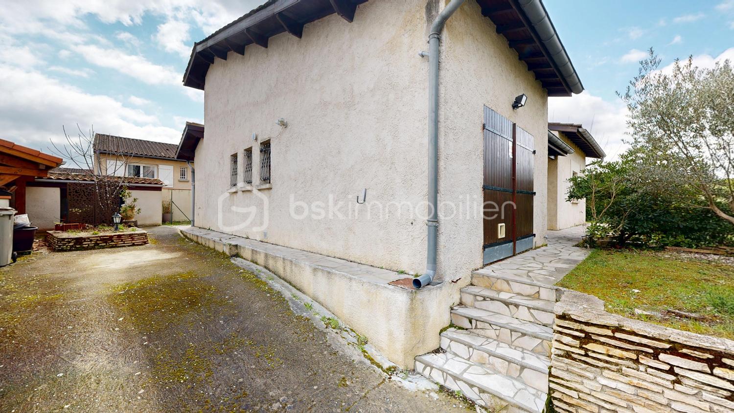 Demeure de 137 m² - web 00 - Extérieur (6).jpg