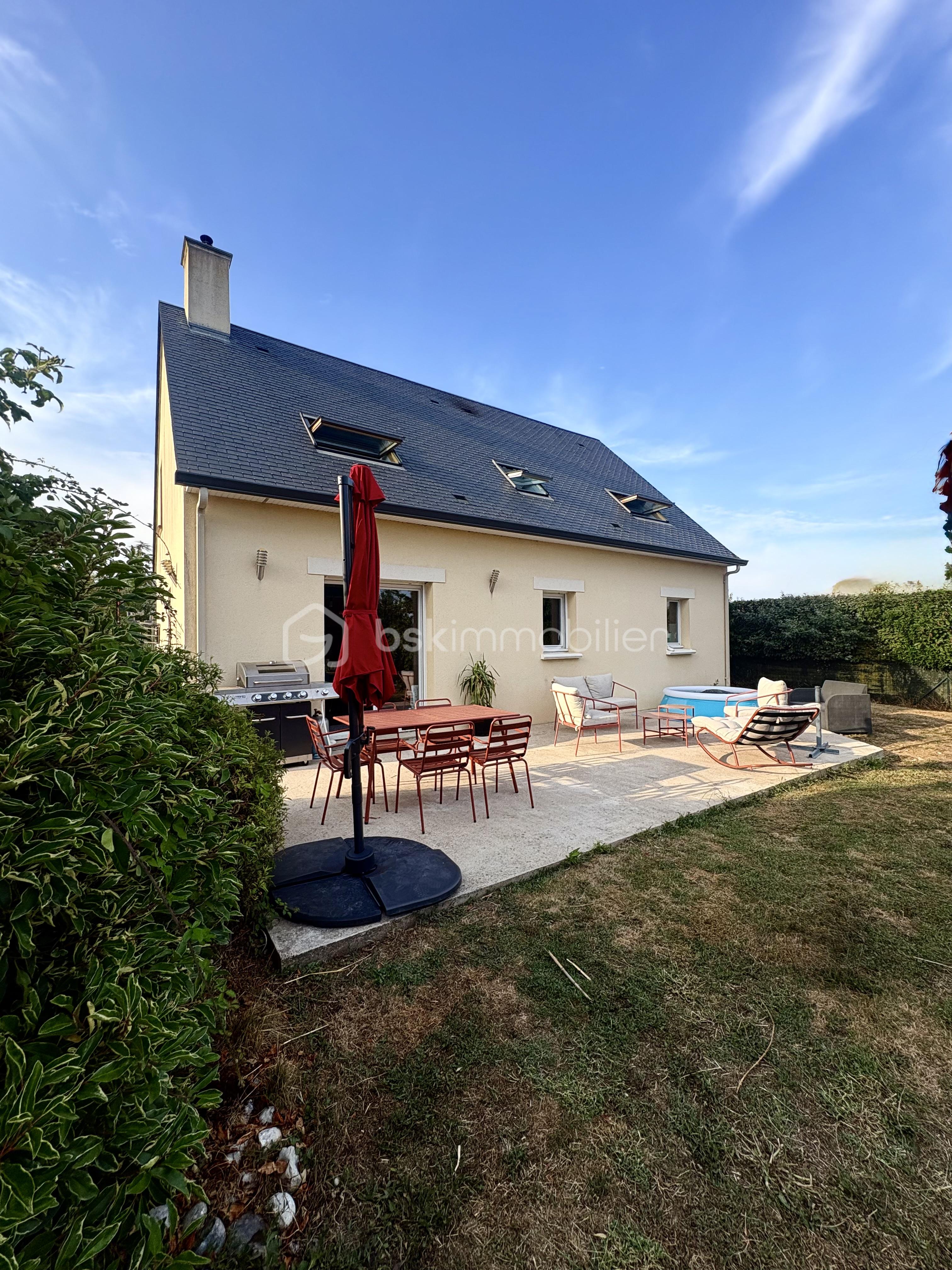 Maison 4 pièces 101 m² · à Vieux · 101 m² · 296 000 €