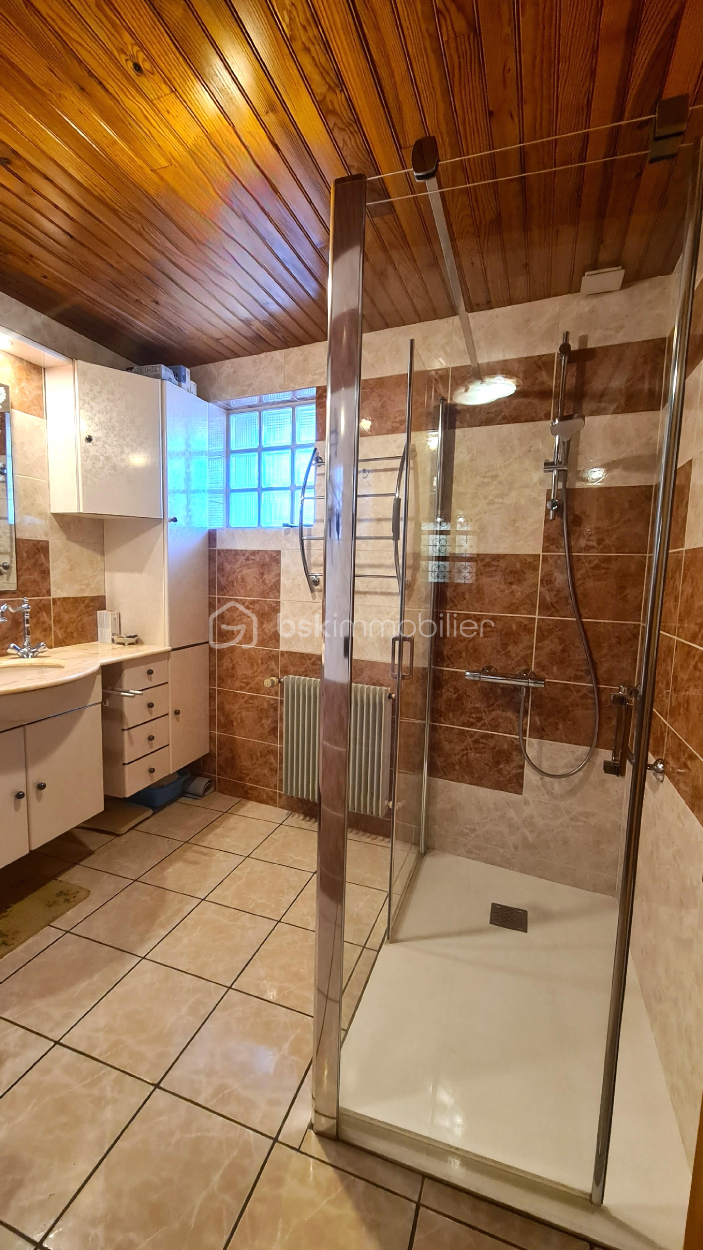 Maison de 256,55 m² - 20250812_195549.jpg