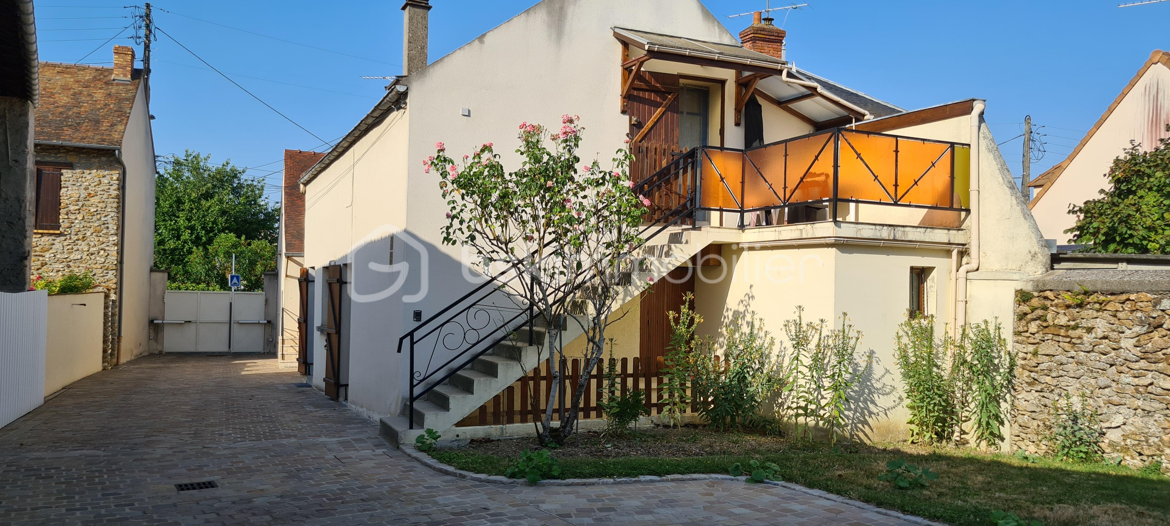Maison de 256,55 m² - 20250701_185223.jpg