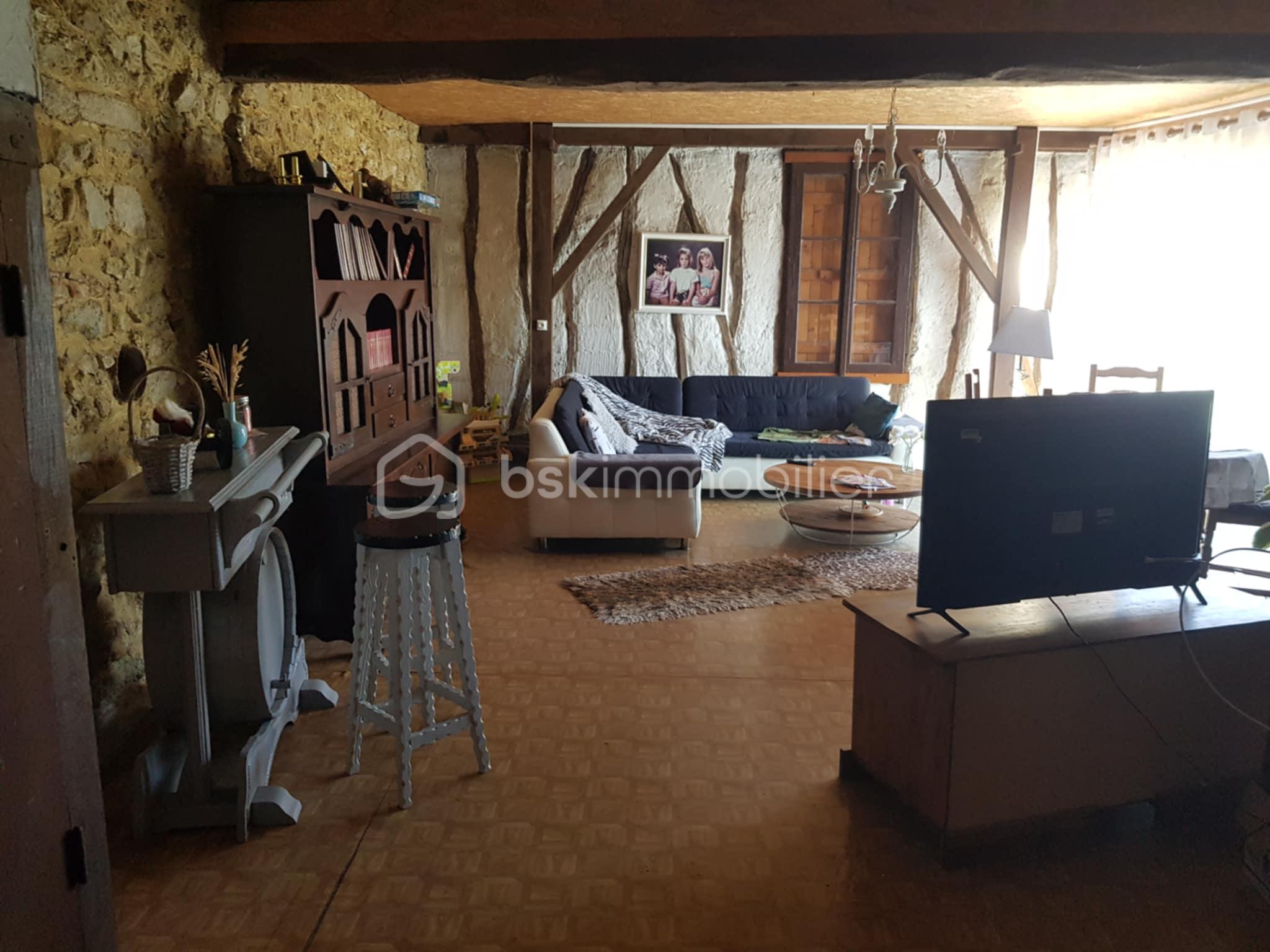 Maison de 124 m² - photo_696a1672716f4b29f7e04e49ea9d781b.jpg