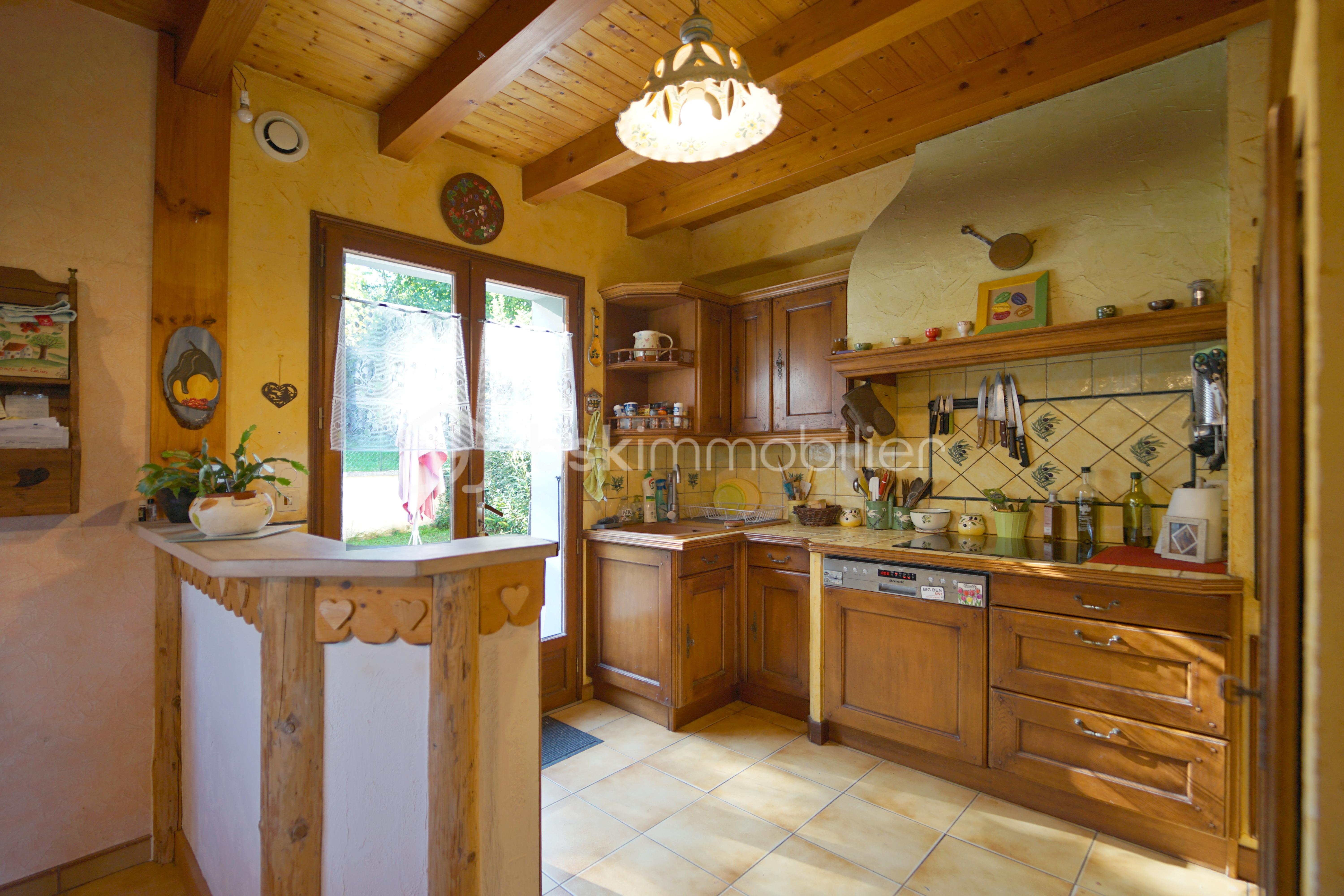 Maison traditionnelle de 95,50 m² - cuisine.JPG