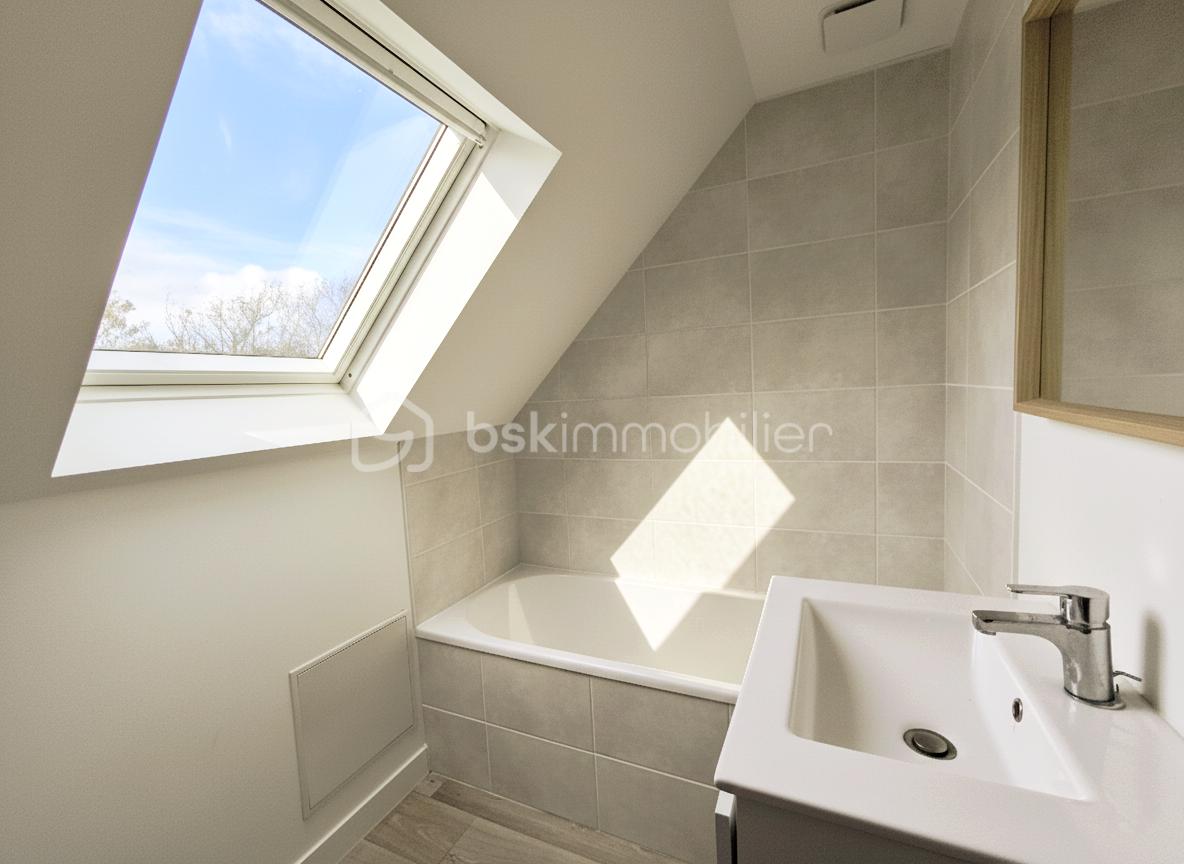 Maison de 120 m² - 1000074529.png