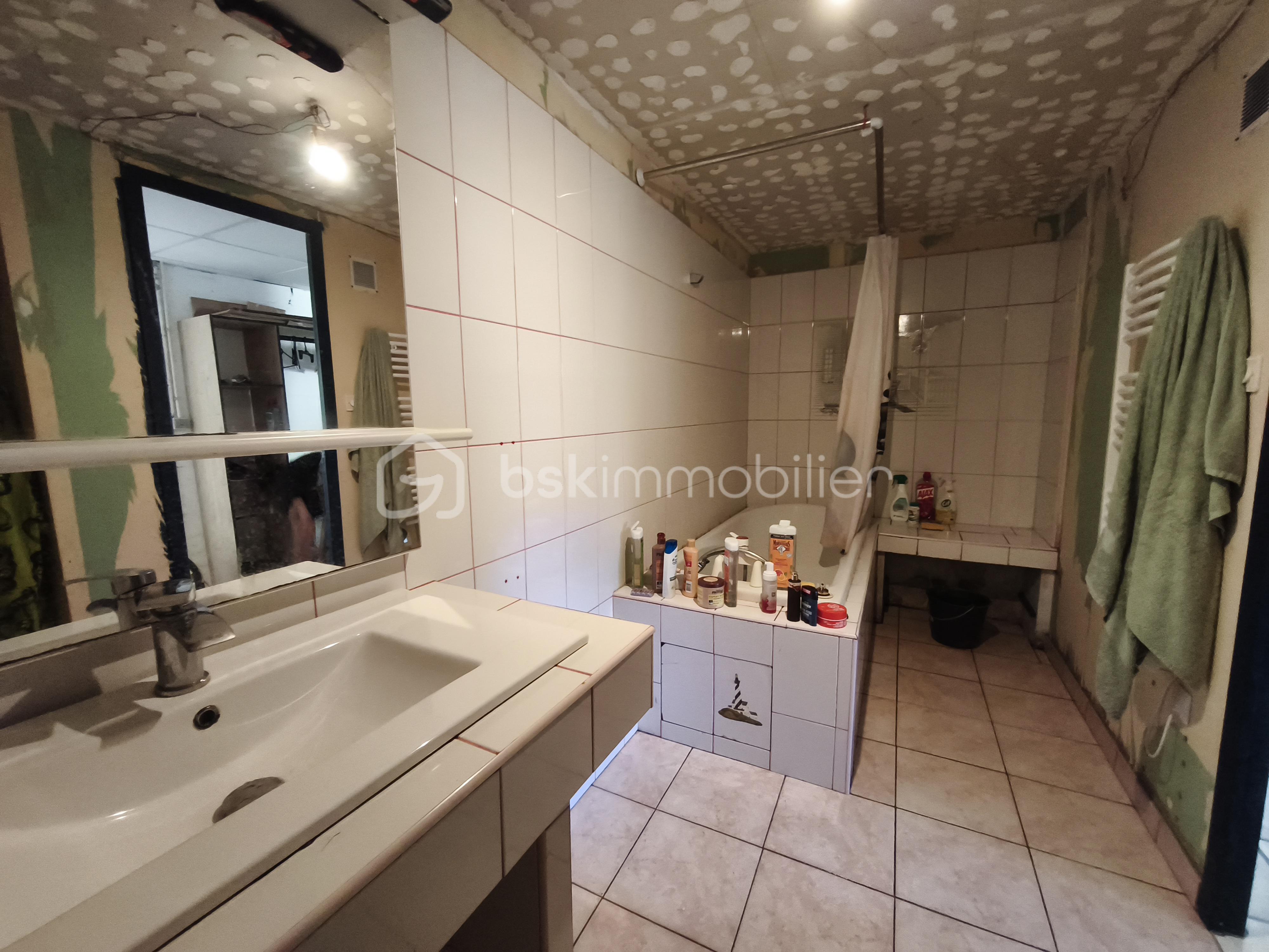 Maison traditionnelle de 118 m² - 1753855635504.jpg