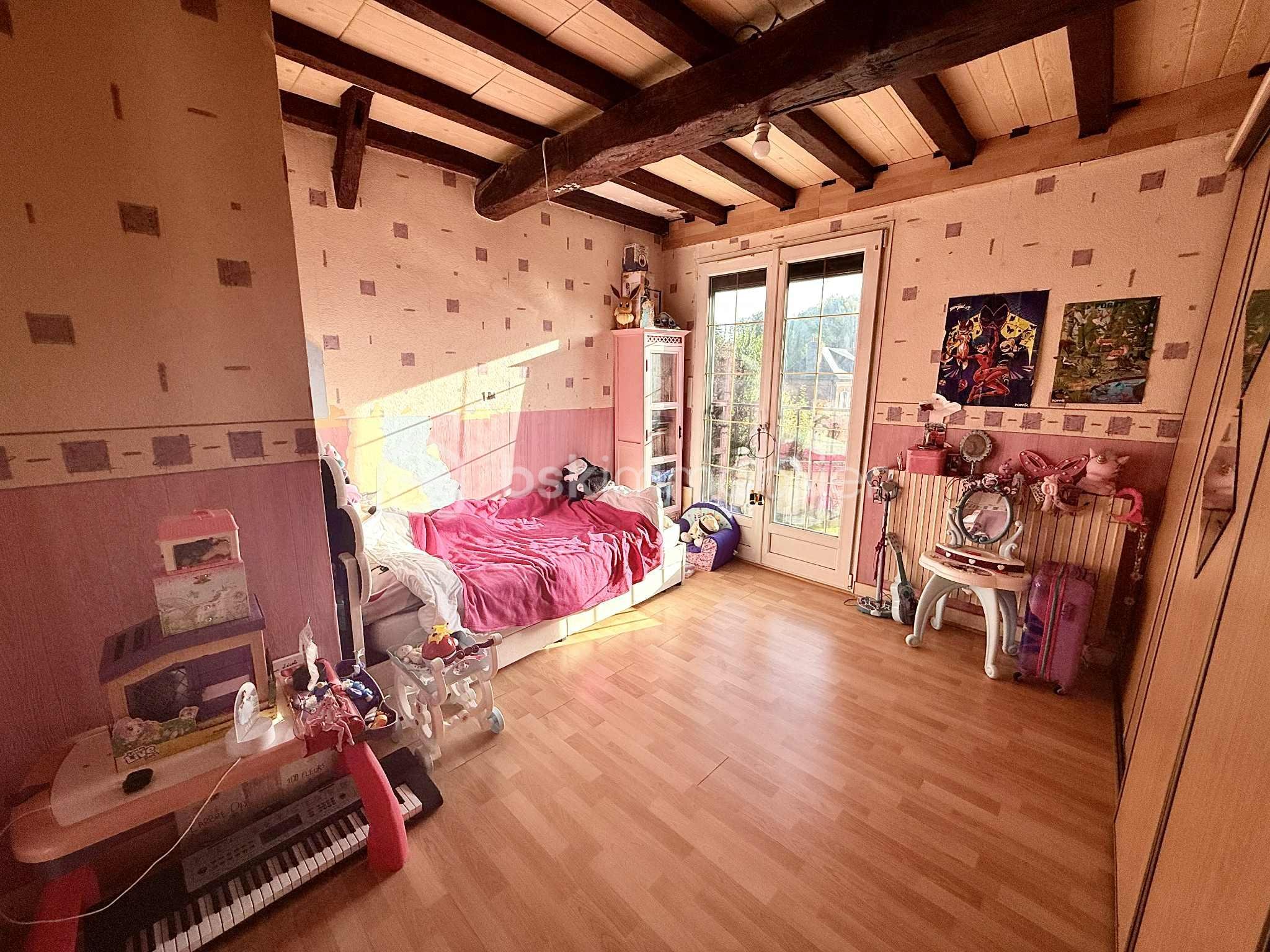 Maison de 147 m² - b073db64-3812-4dd3-80d2-6f82e53f9d80.jpg