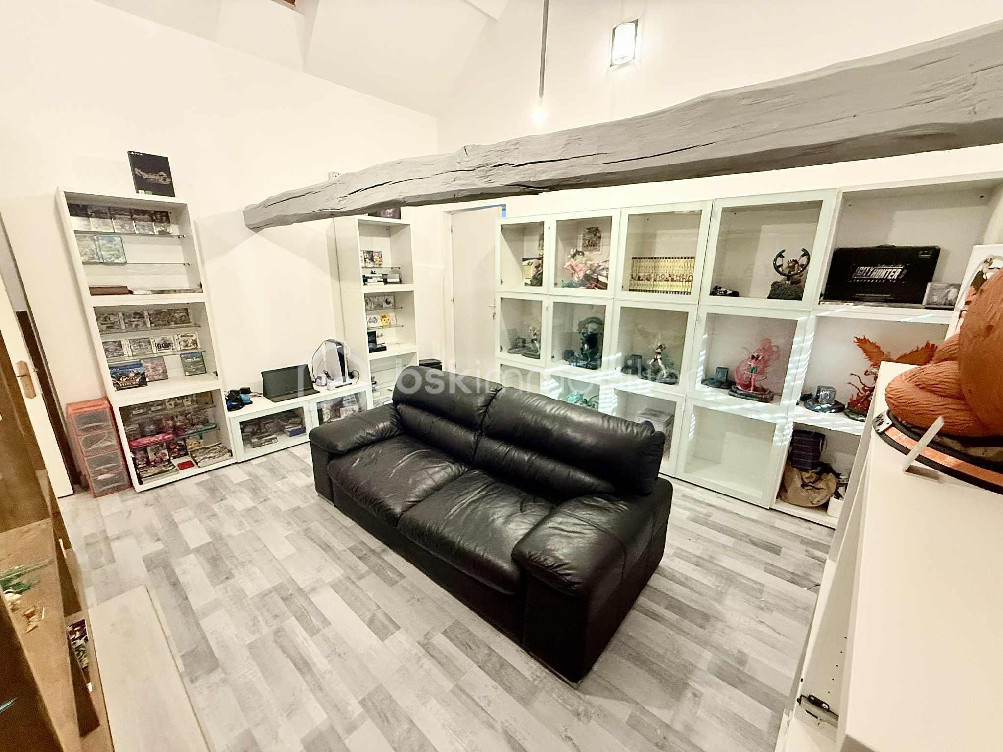 Maison de 147 m² - f91d522b-e5b8-4d4c-a5d5-a65e1d6ed073.jpg