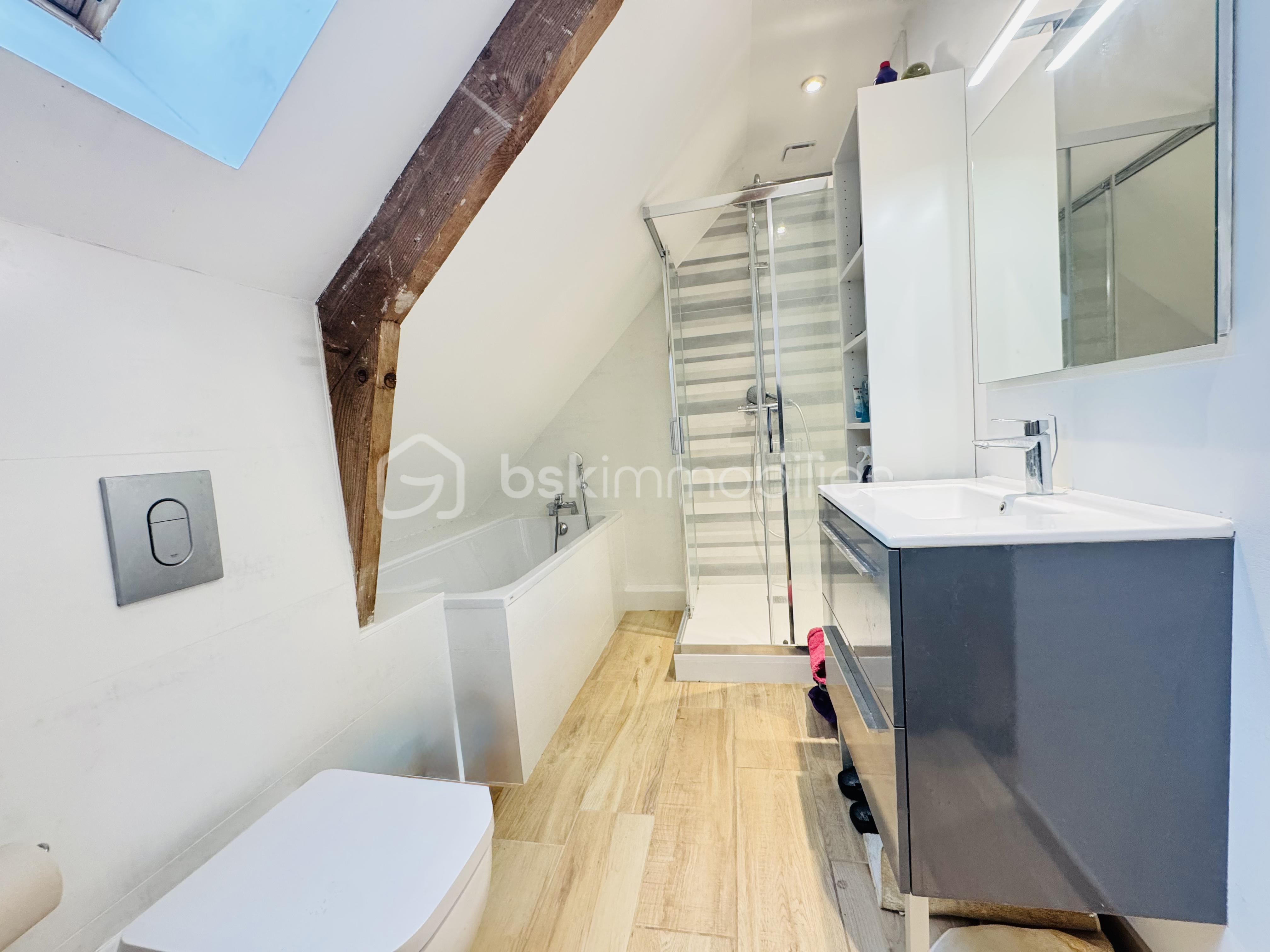 Maison de 198 m² - tempImagexZX1J3.png