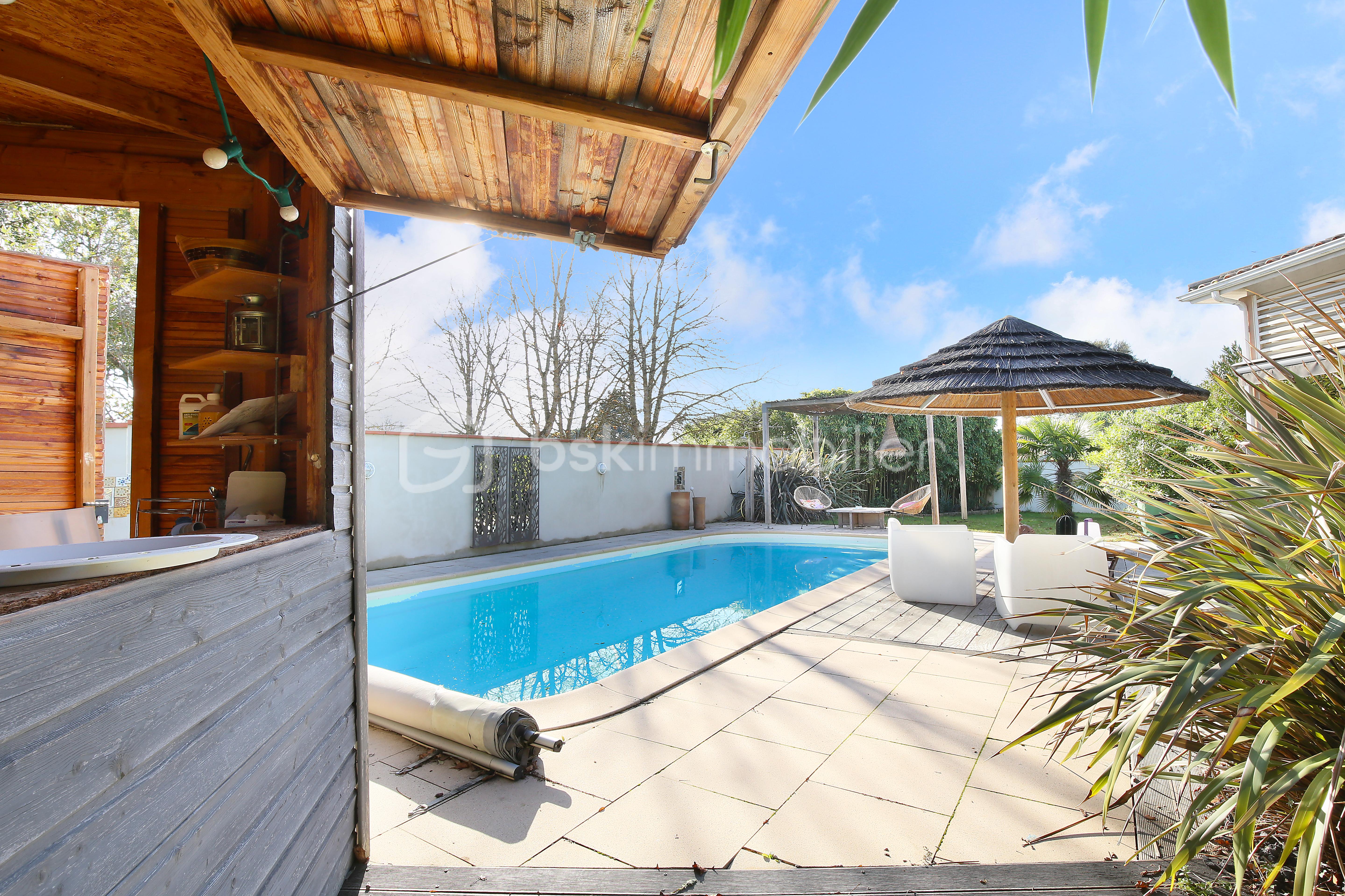 01 - Extérieur 17.jpg