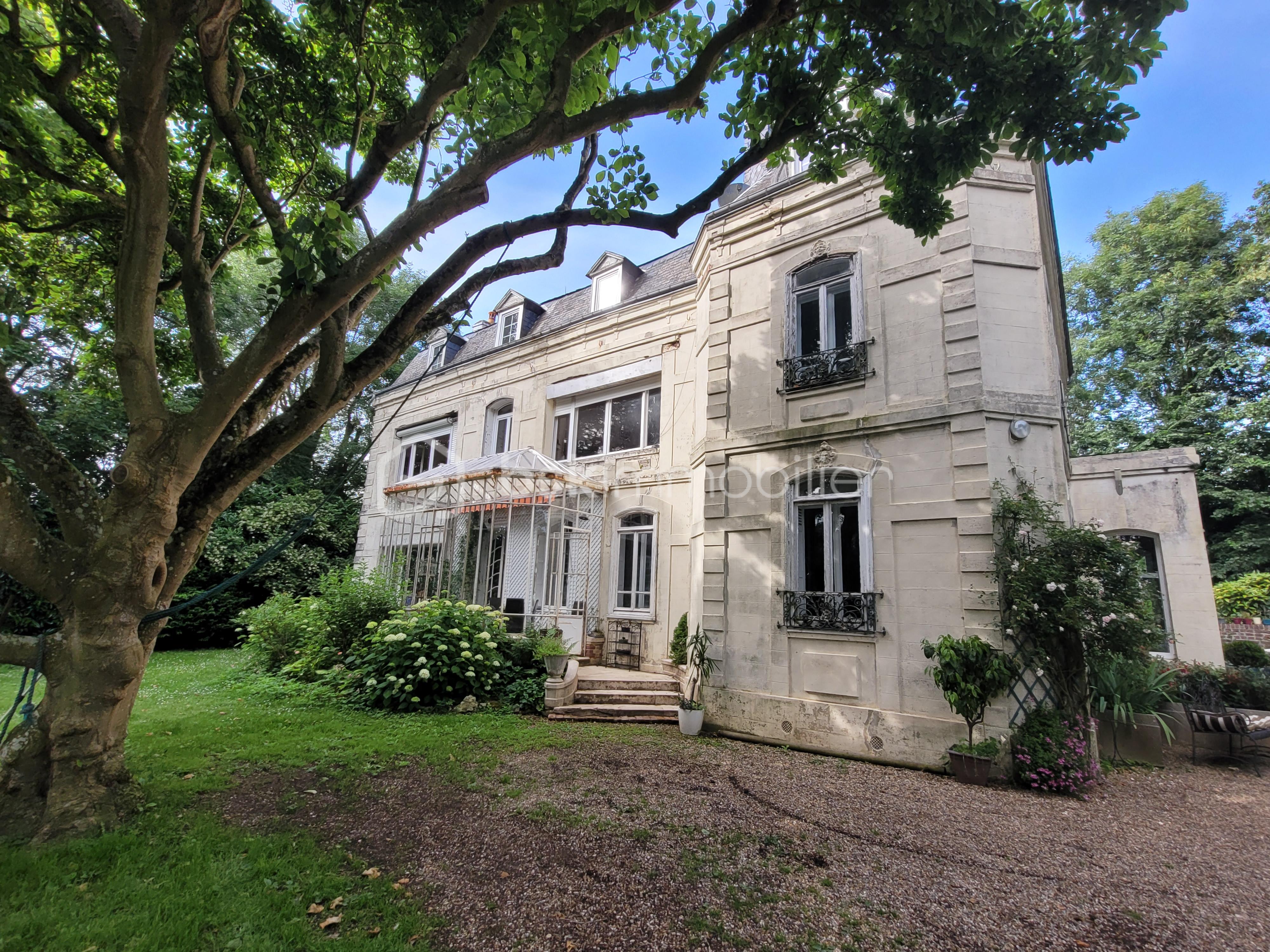 12 pièces 320 m² · à Etretat · 320 m² · 775 000 €