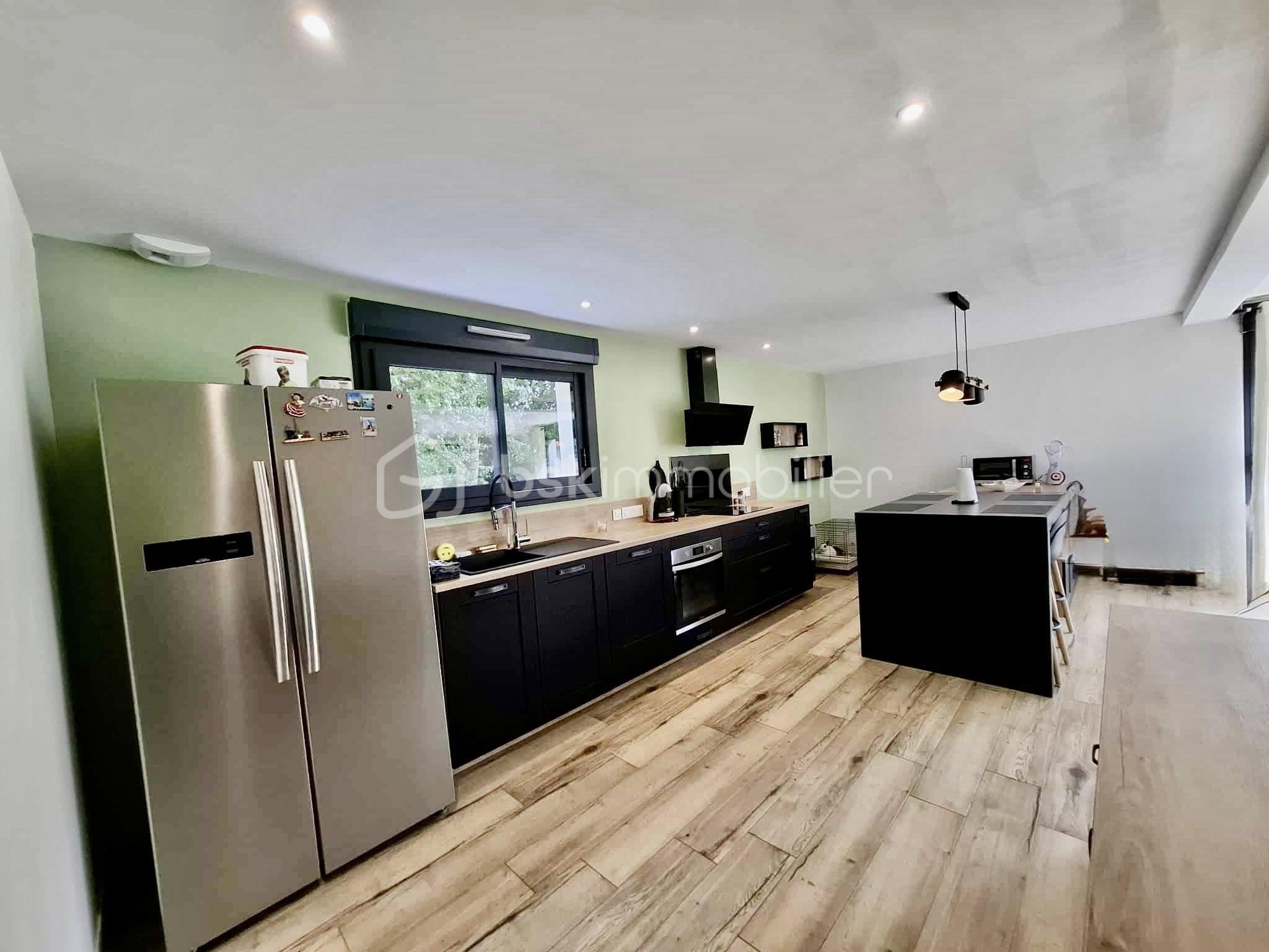 Maison de 85 m² - 548077868_1162934235683815_1222606417852524500_n.jpg