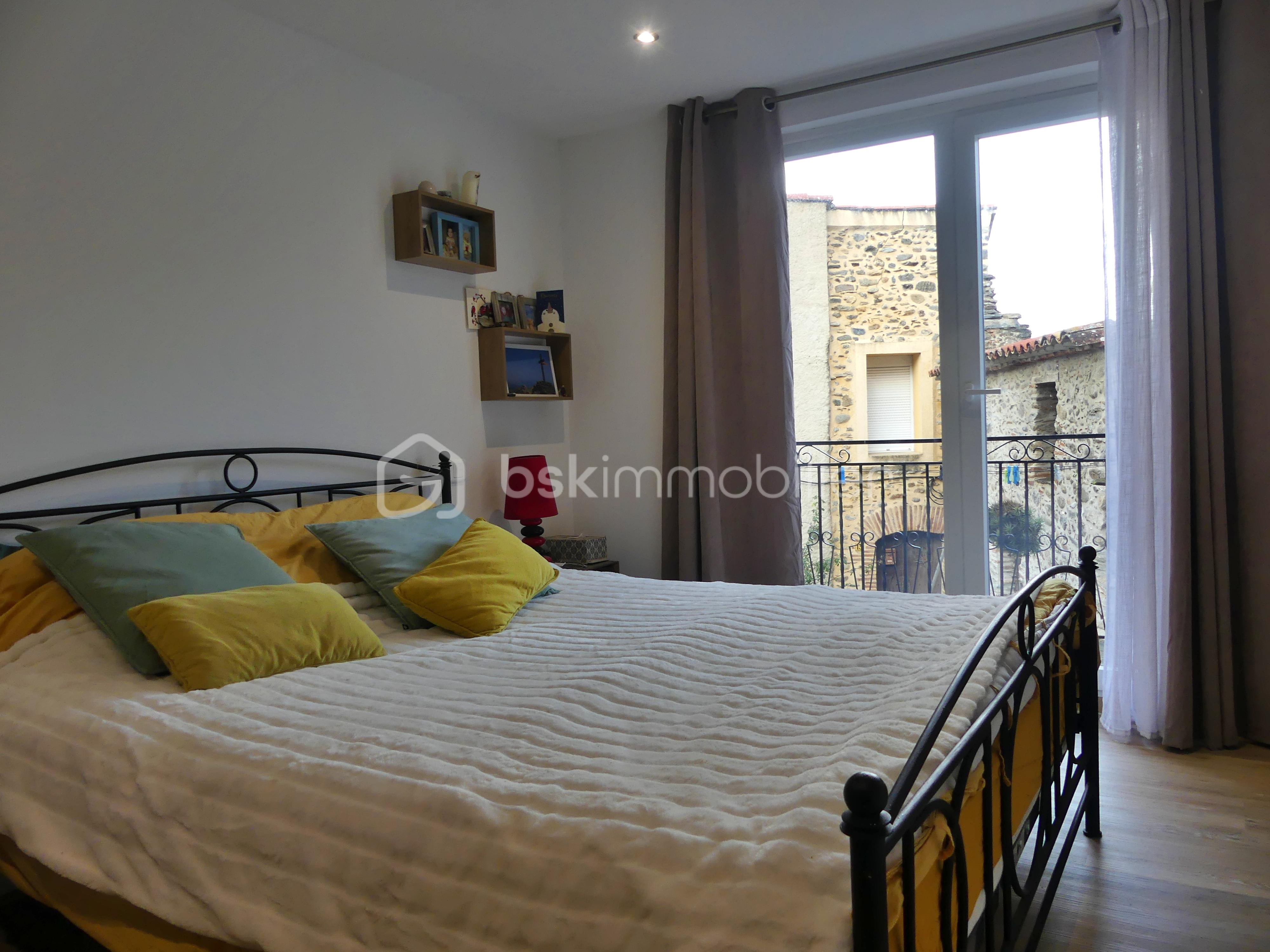 Maison de village de 90 m² - Chambre 1.JPG