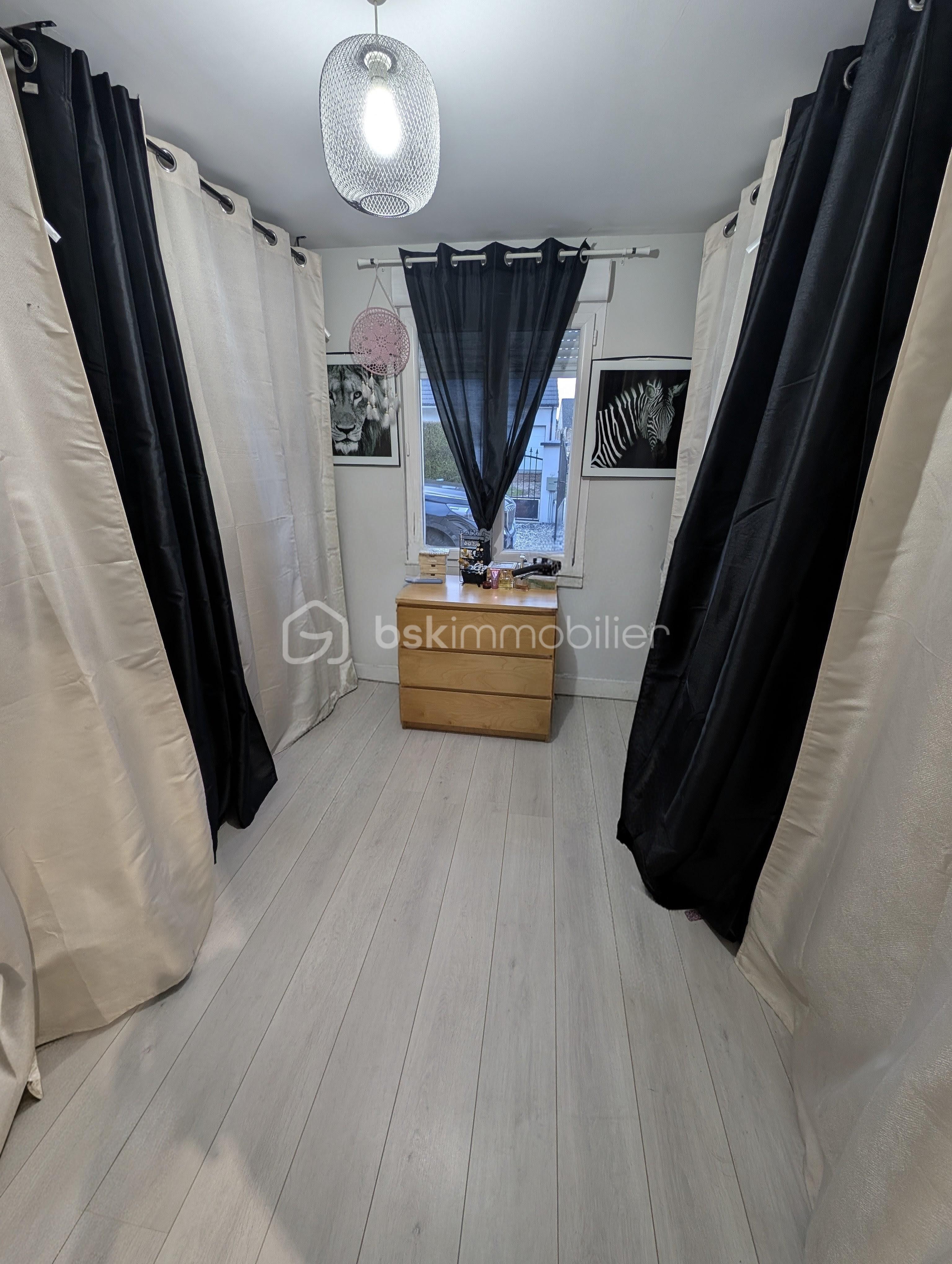 Pavillon de 168 m² - 7908.jpg