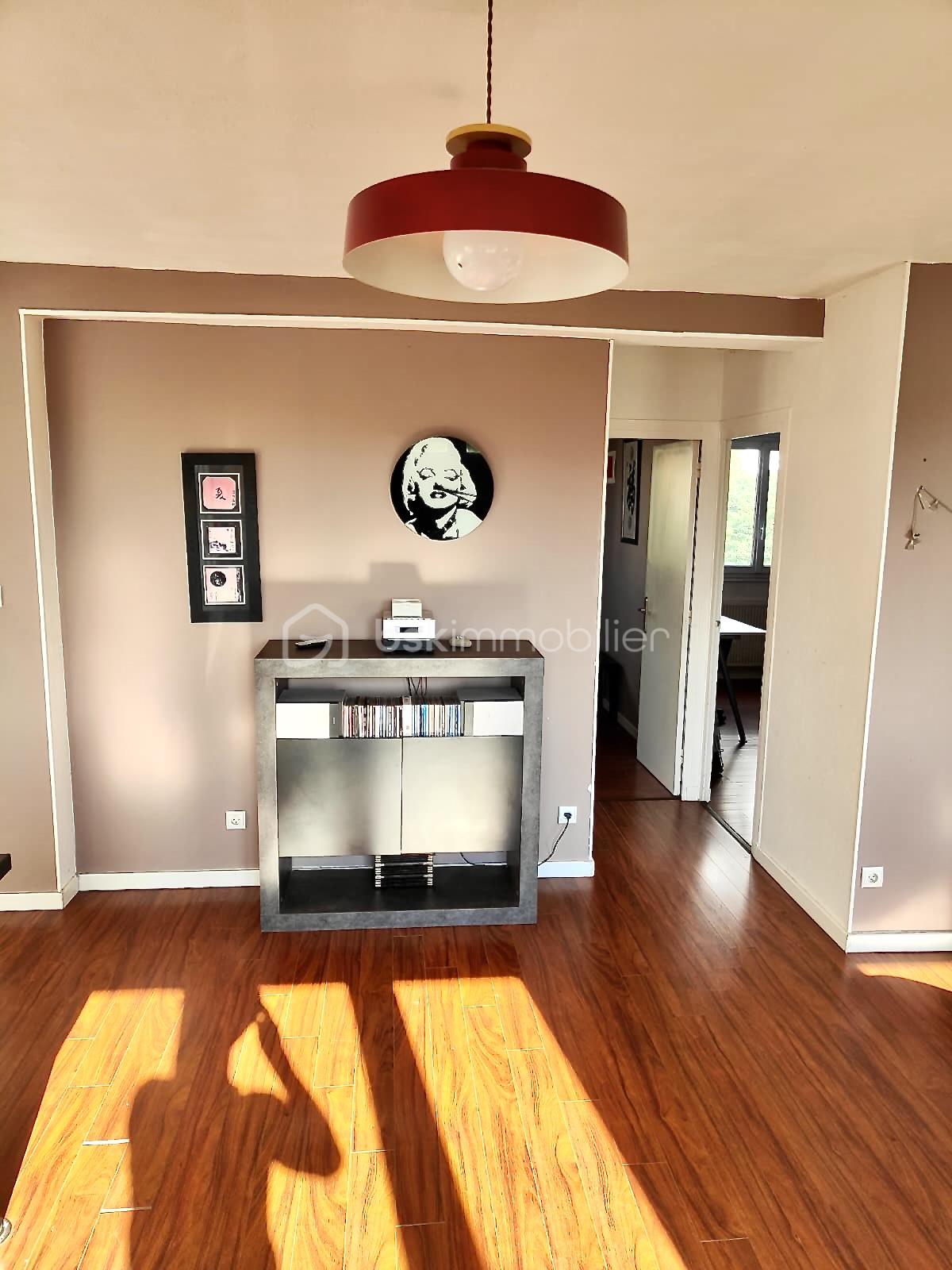 Appartement de 65,45 m² - 9-acces couloir chambres.jpg