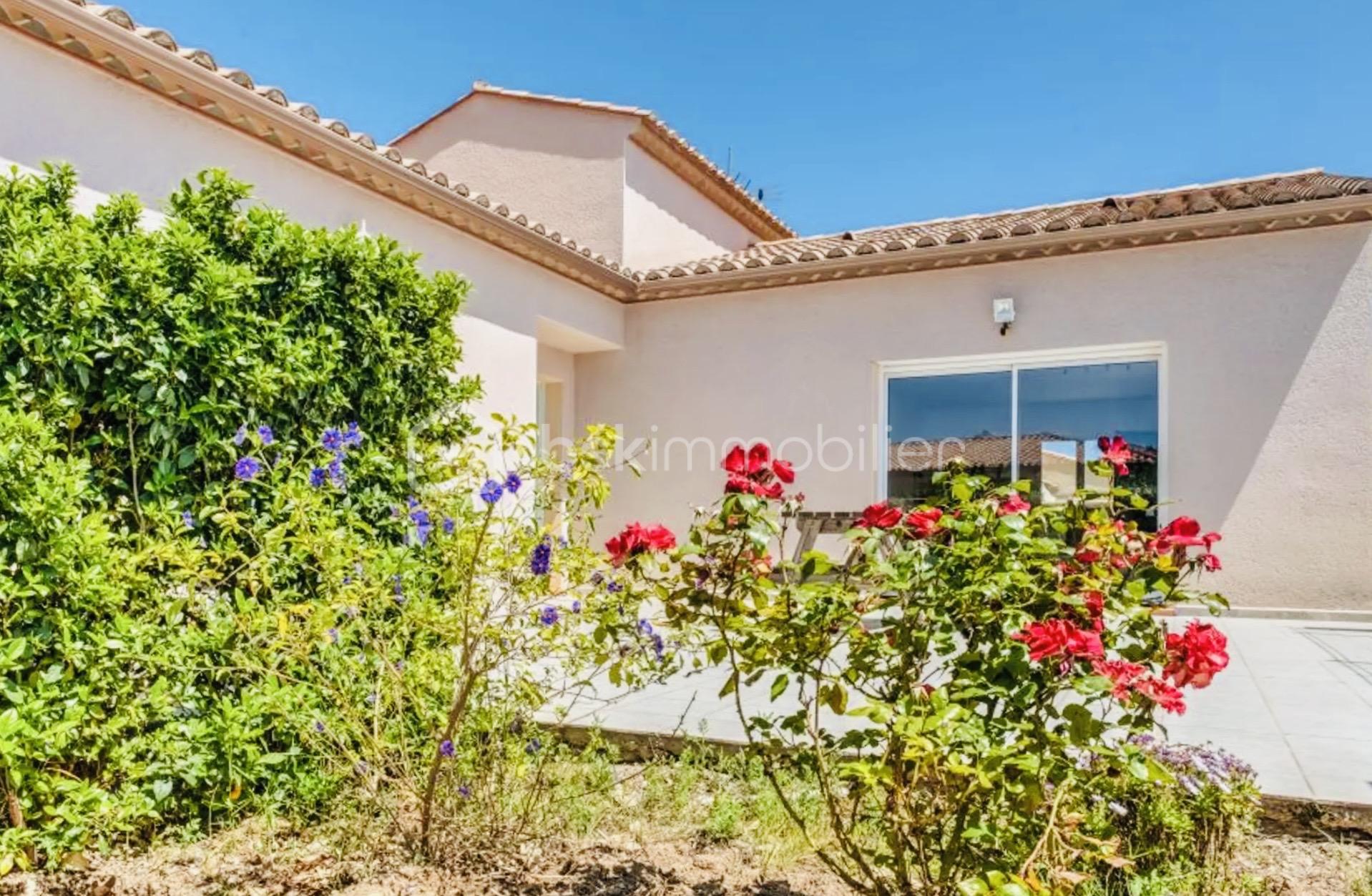 Maison 7 pièces 156 m² · à La Palme · 156 m² · 379 000 €