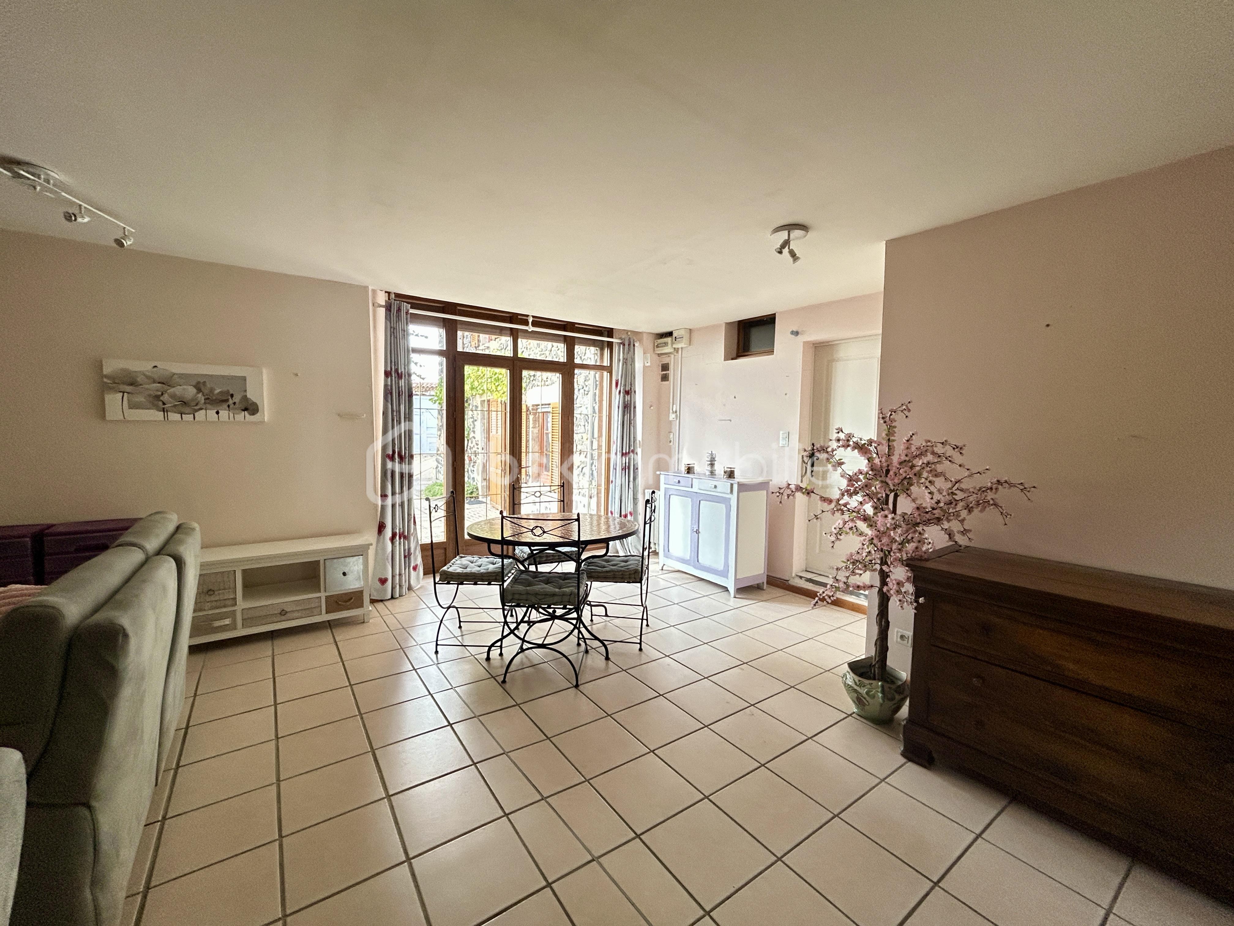 Maison en pierre de 130 m² - P8.jpg