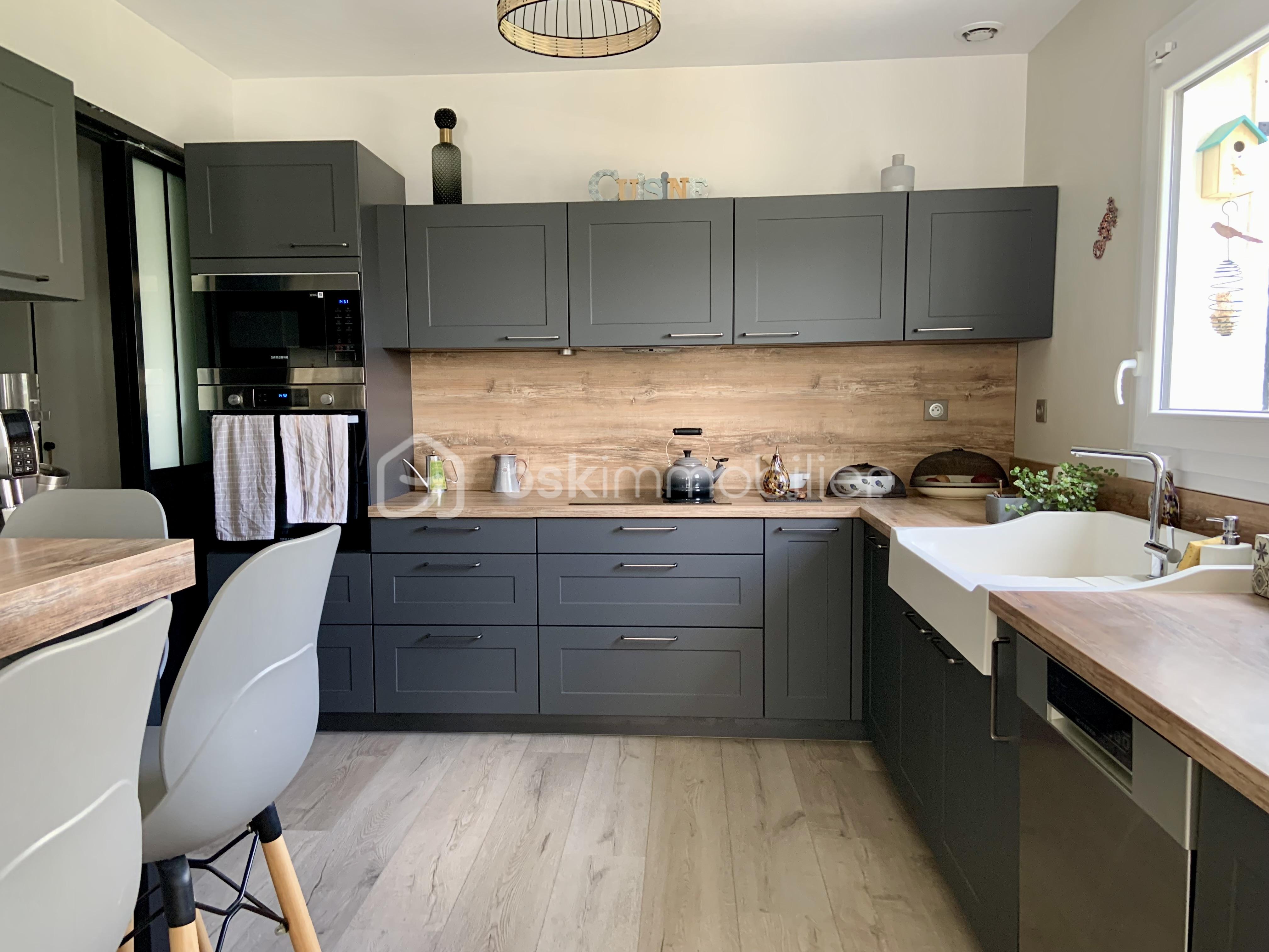 Maison contemporaine de 94 m² - cuisine.jpg