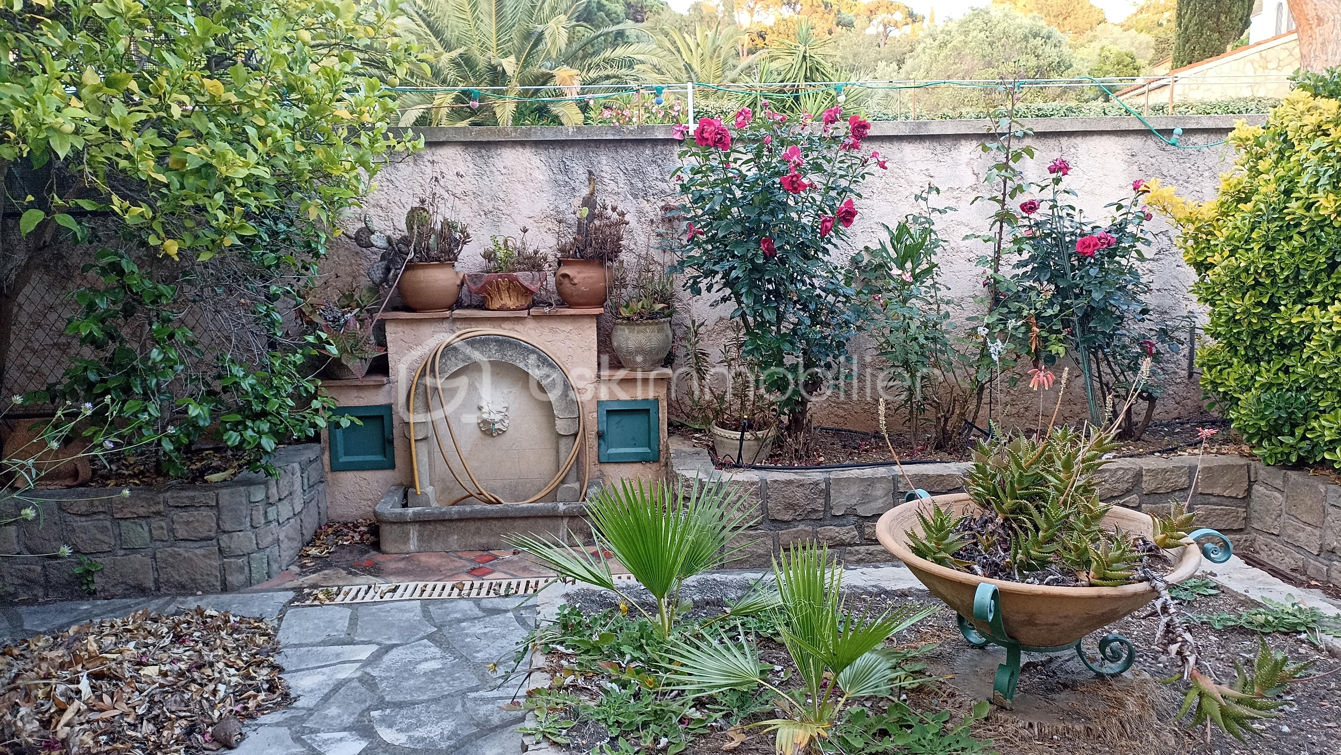 Villa de 251,70 m² - 1762617468205.jpg