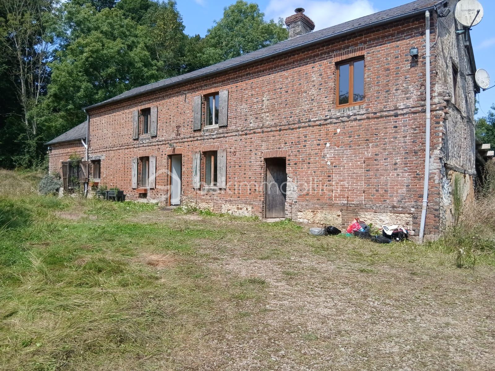 Maison traditionnelle de 110 m² - IMG-20250908-WA0014.jpg