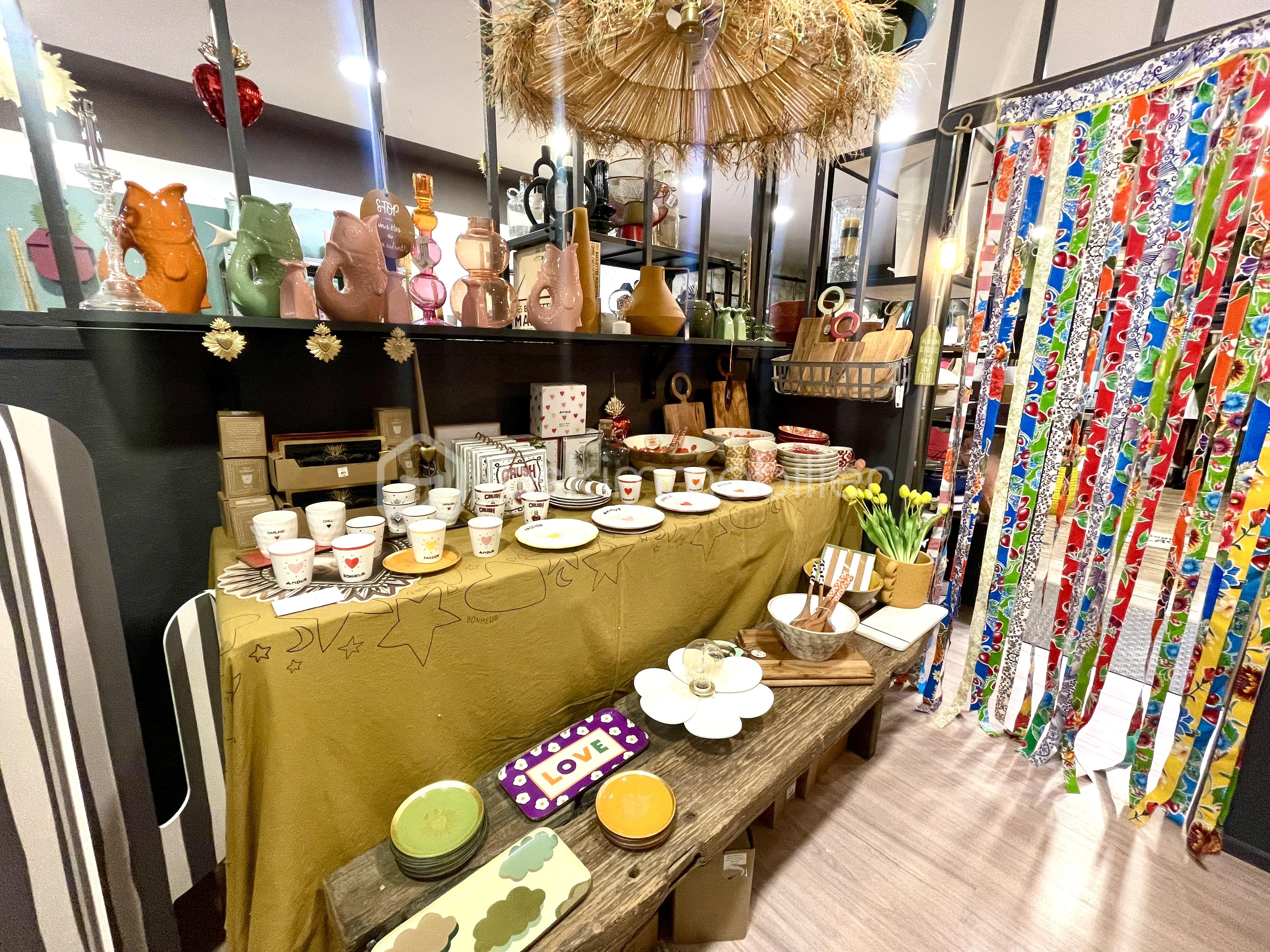 Fonds de commerce - boutique 1.jpg