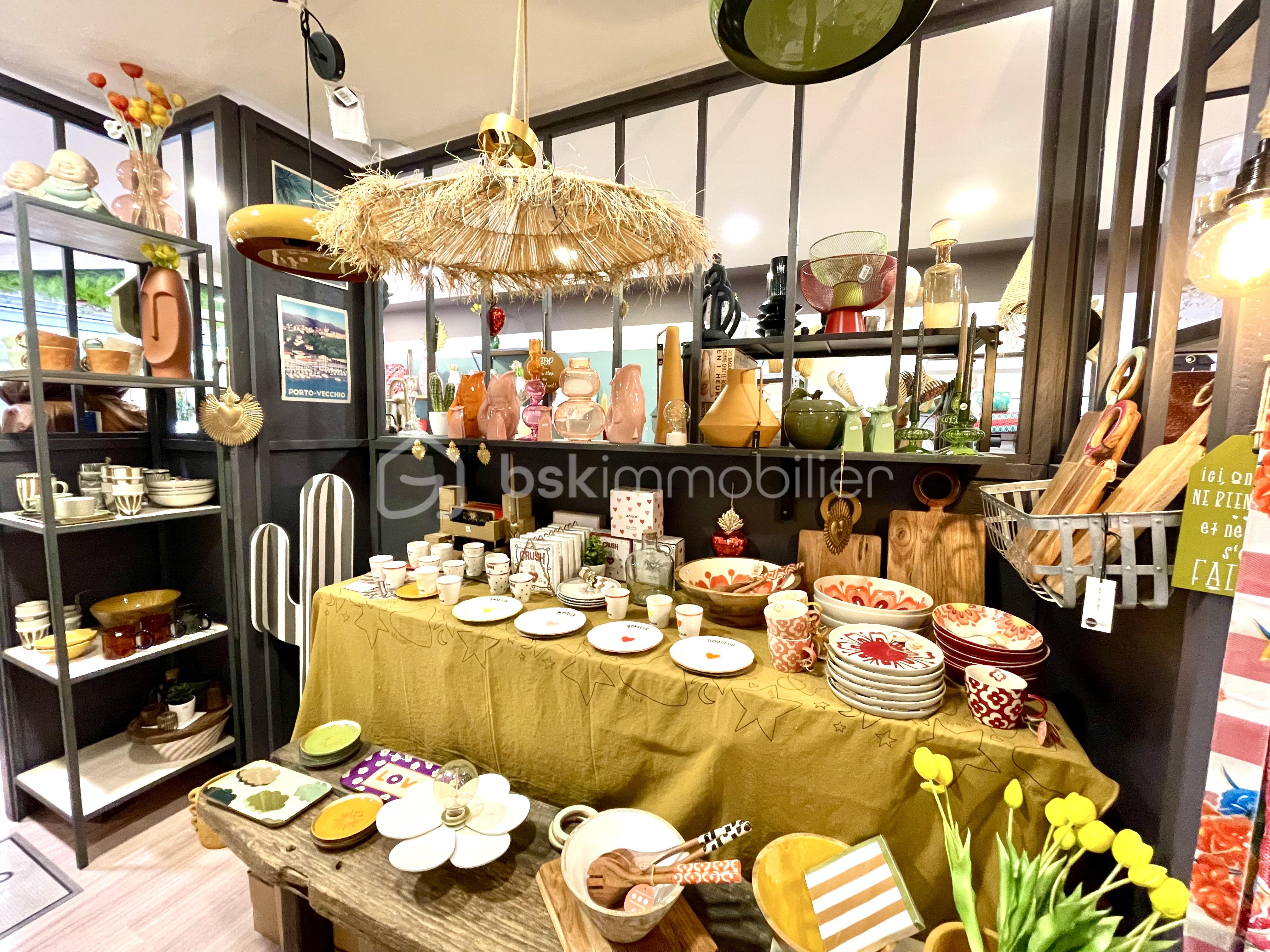 Fonds de commerce - boutique 11.jpg