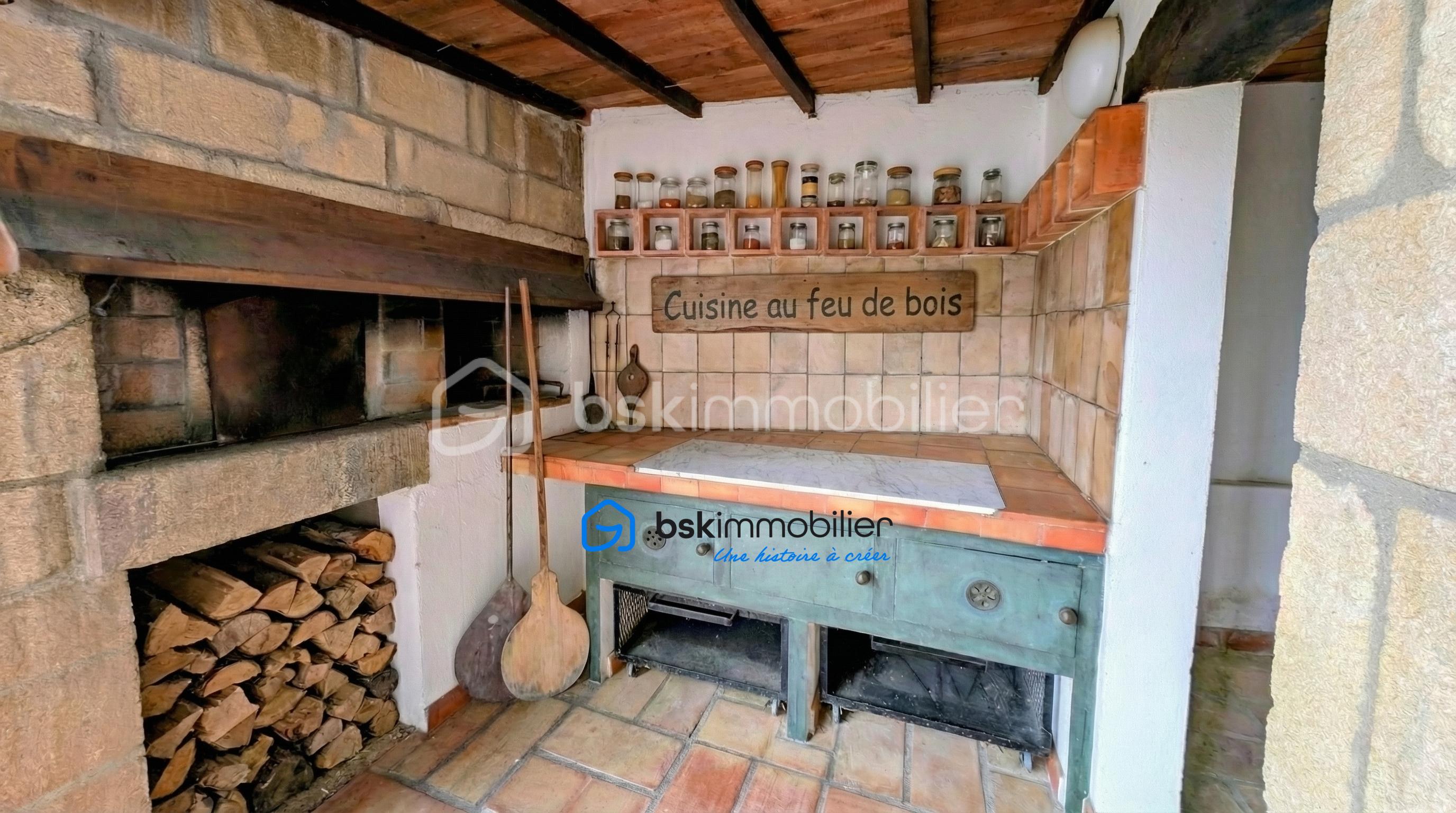 Four Pizza Maison Aureille Barras.png