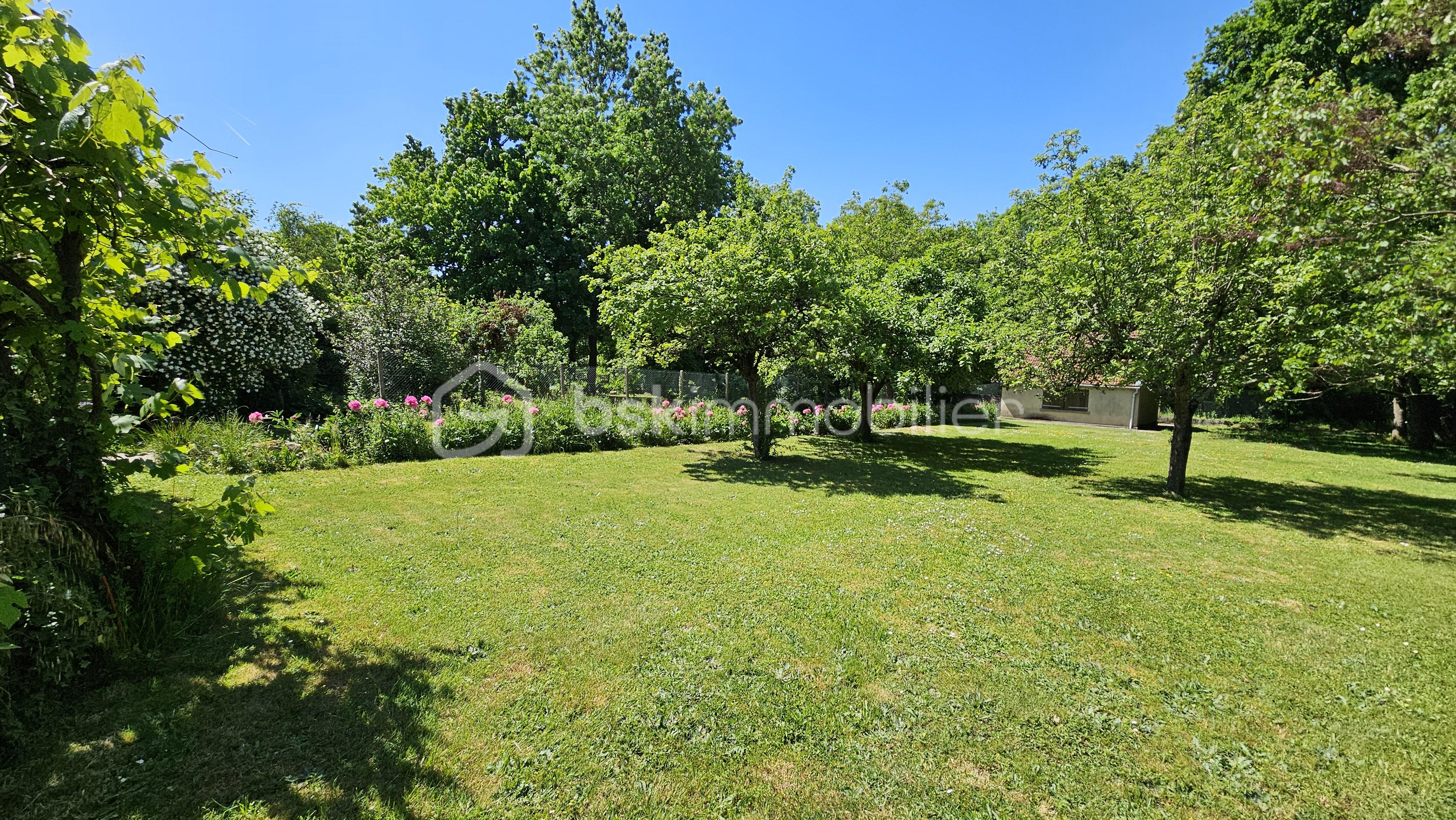 Terrain de 861 m²
