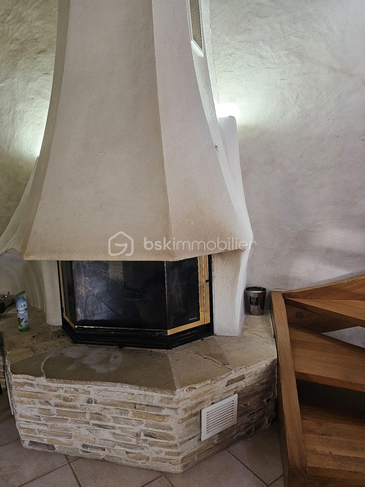 Maison en pierre de 180 m² - WhatsApp Image 2026-01-26 at 09.52.42.jpeg