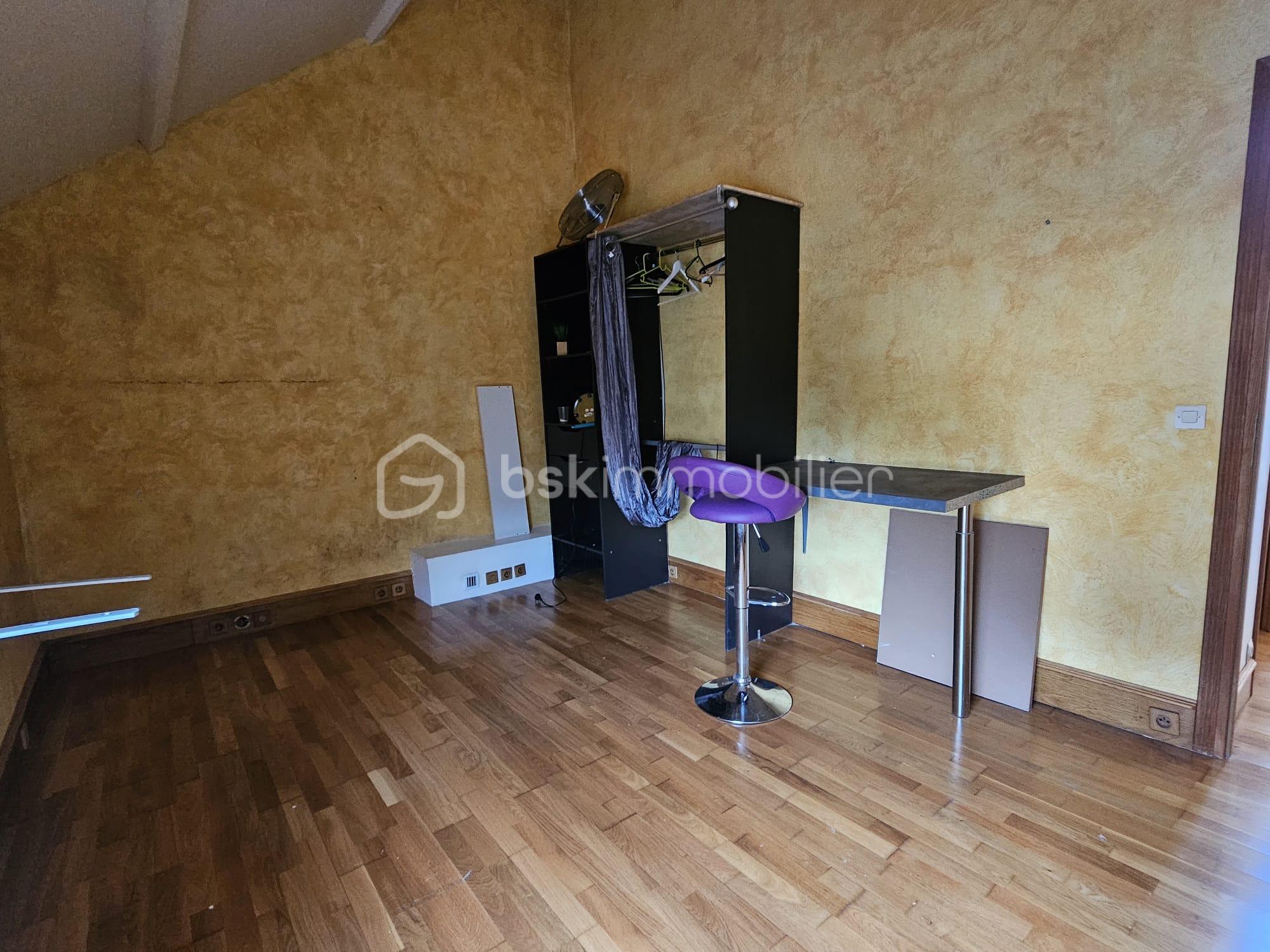 Maison en pierre de 180 m² - WhatsApp Image 2026-01-26 at 09.52.44.jpeg