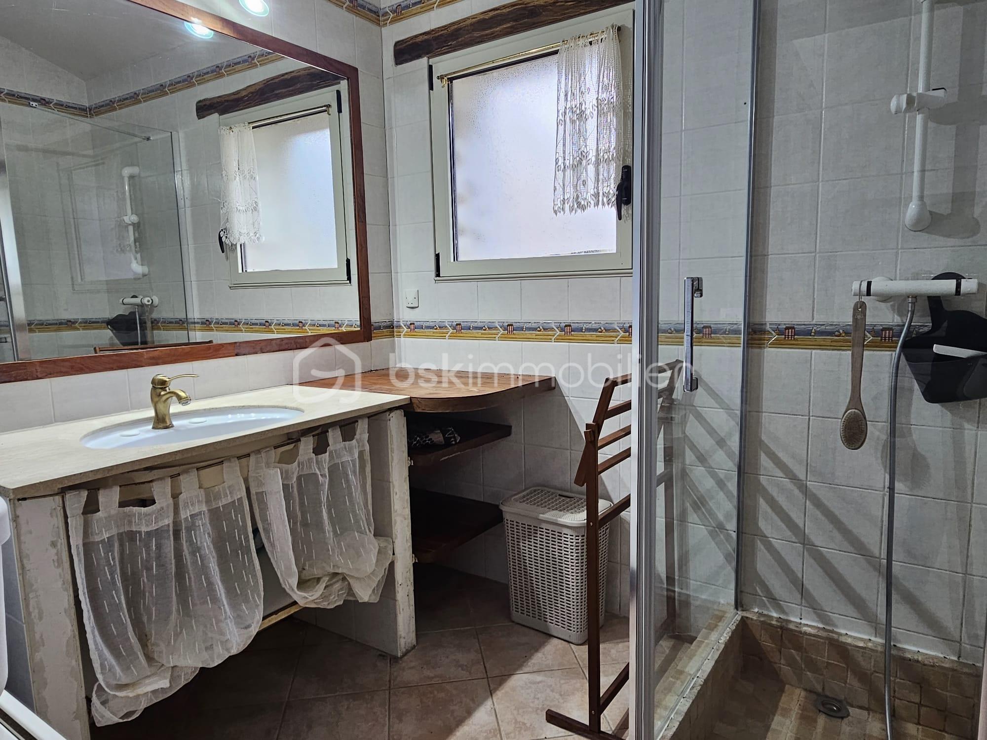 Maison en pierre de 180 m² - WhatsApp Image 2026-01-26 at 09.52.43.jpeg