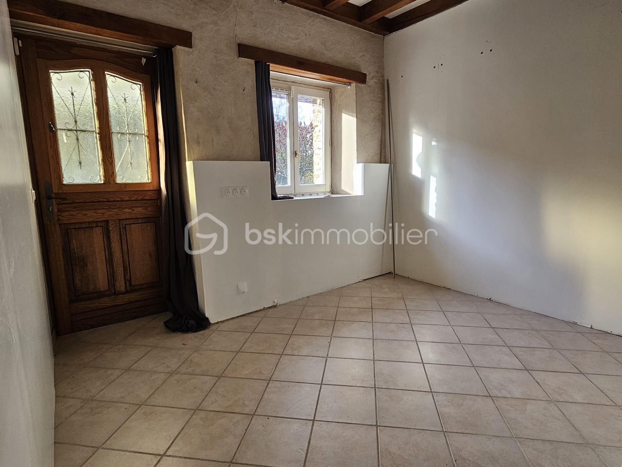 Maison en pierre de 180 m² - WhatsApp Image 2026-01-26 at 09.52.38.jpeg