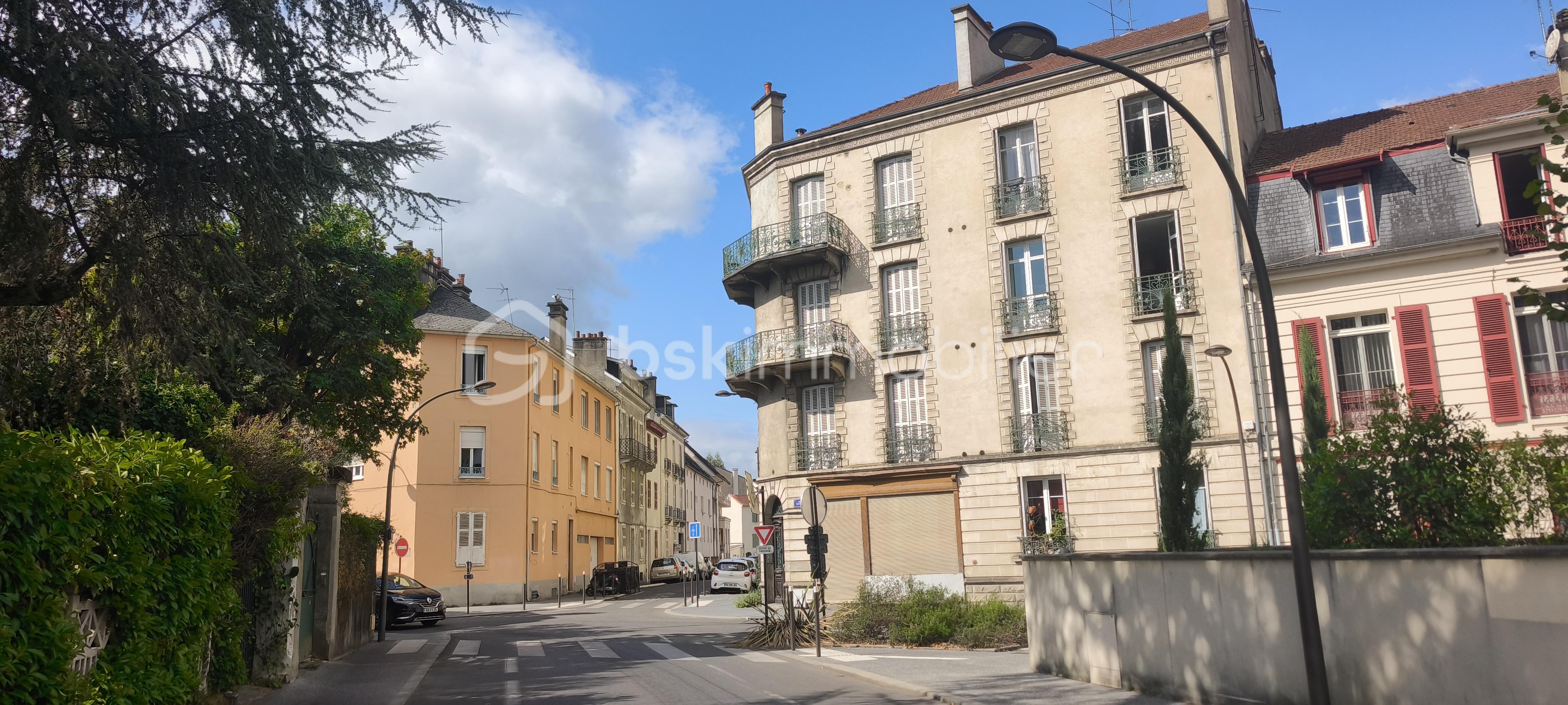 Appartement 3 pièces 71 m² · à Pau · 71 m² · 135 000 €