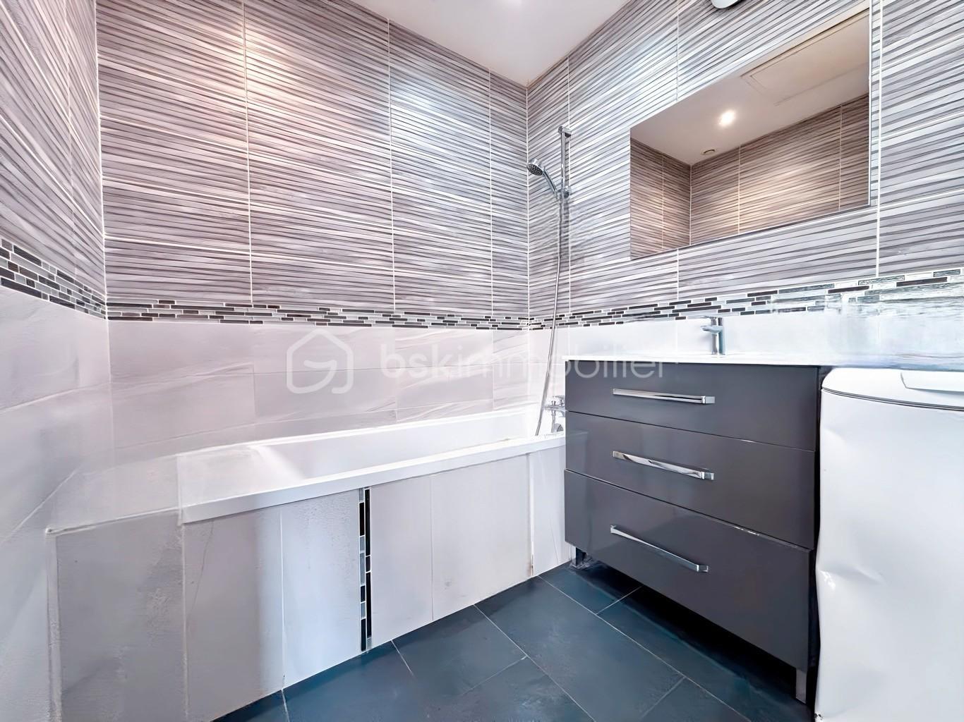 Maison de ville de 85 m² - thumbnail_IMG_1969.jpg