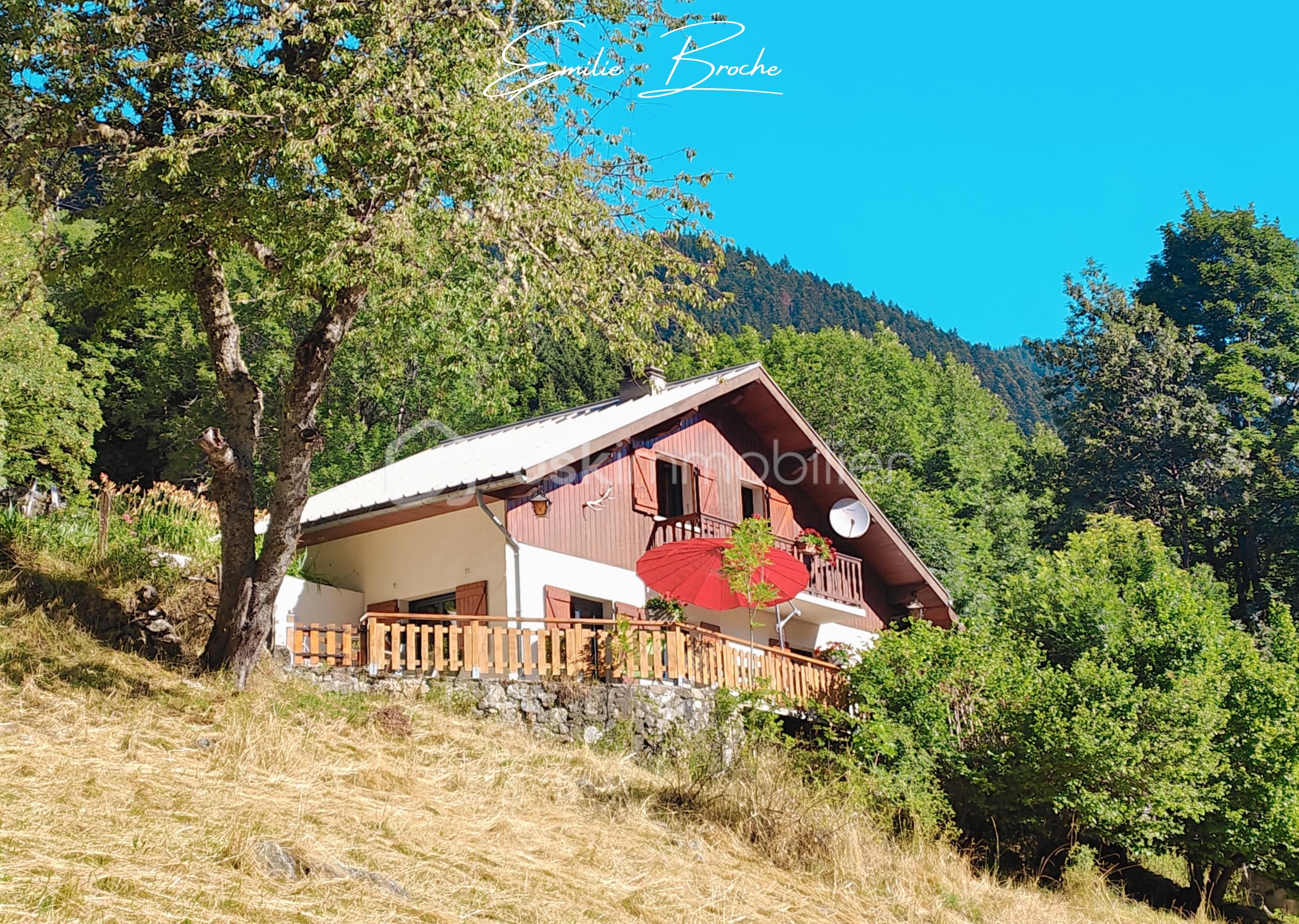 MAISON A VENDRE ALLEMOND ISERE ALE D'HUEZ EMILIE BROCHE BSK IMMOBILIER 0629326964 (2).jpg