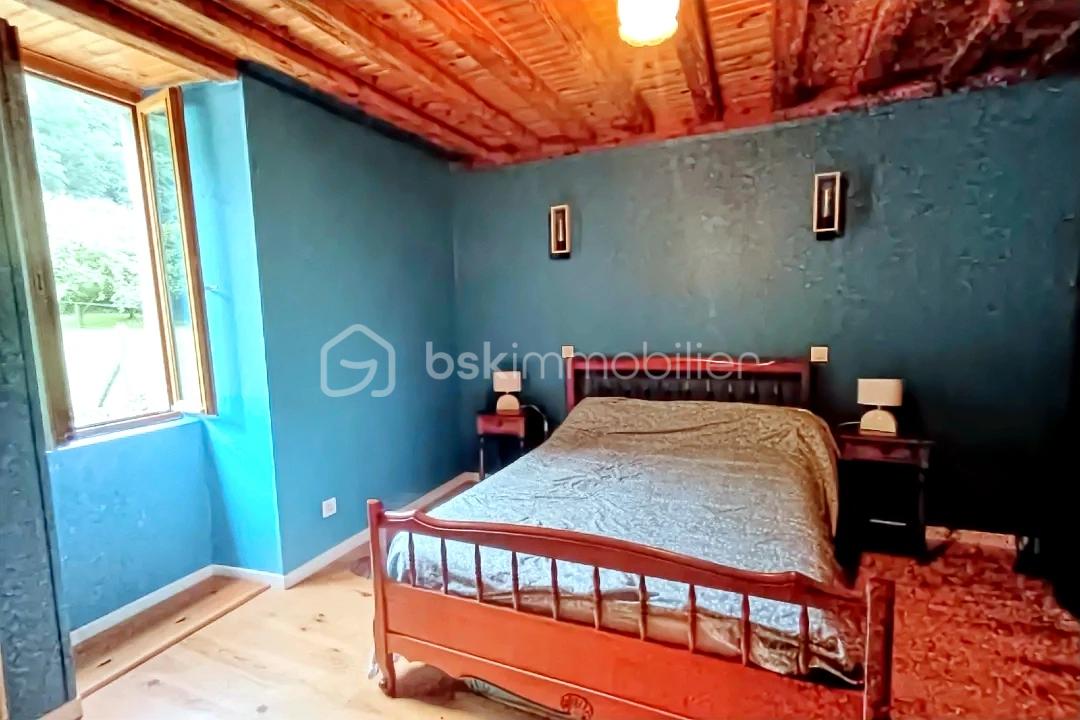 Maison de 120 m² - hoqi-e7b345c8c9c24db6909d1f1adf09fe79.jpg