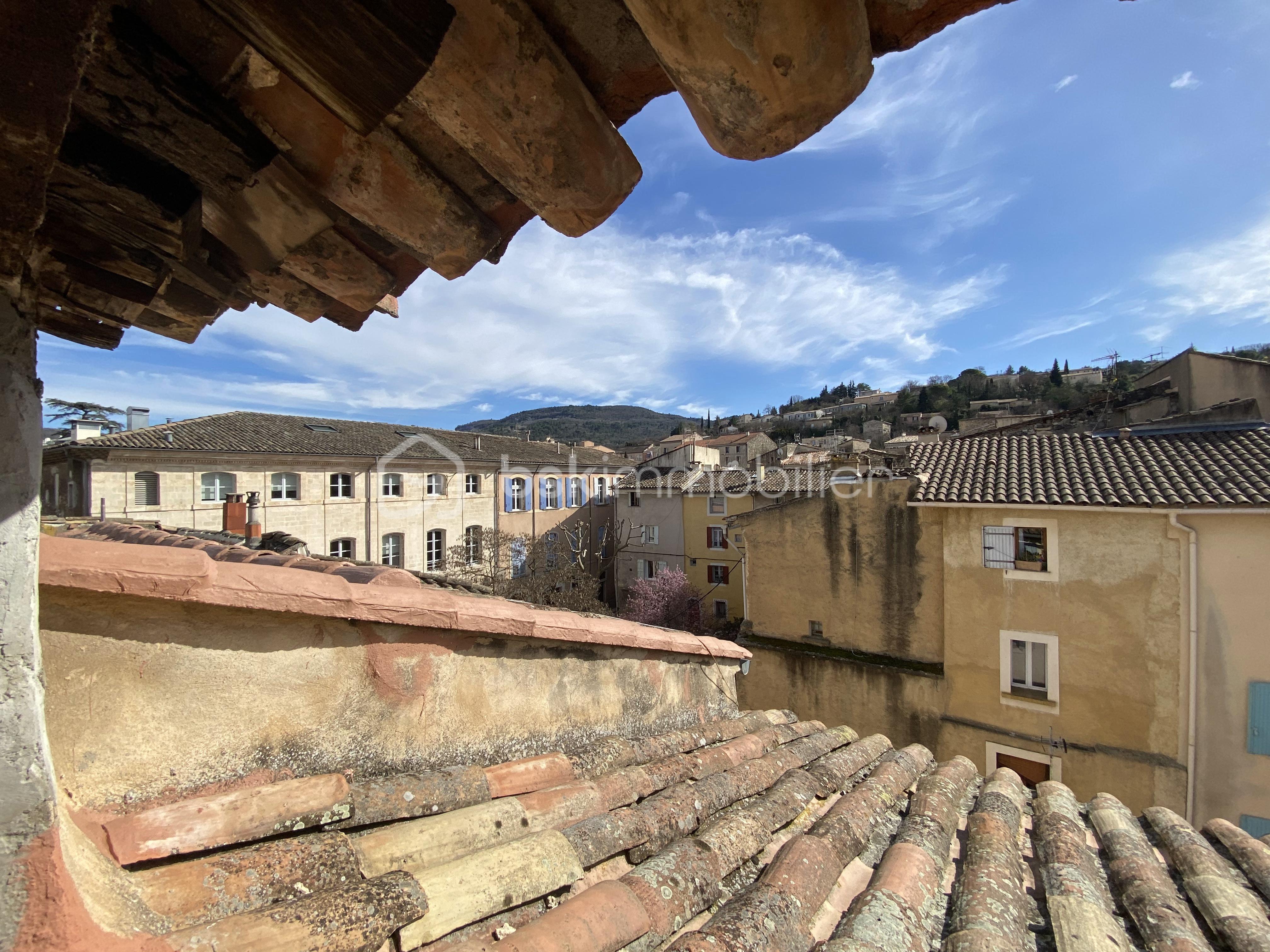 PIGEONNIER 4EME ETAGE AUTRE VUE.jpg