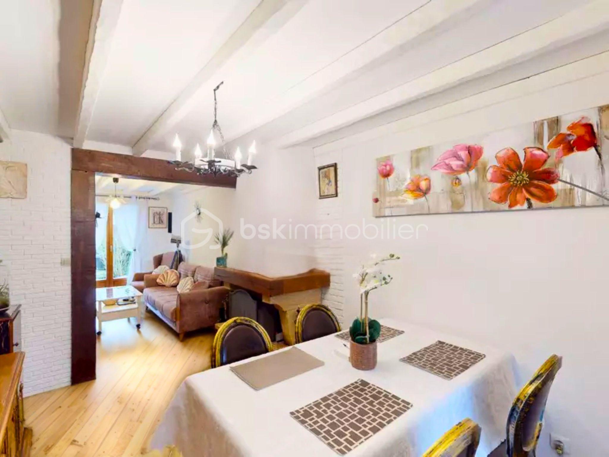 Maison de 66 m² - PHOTO SEJOUR OK.jpg