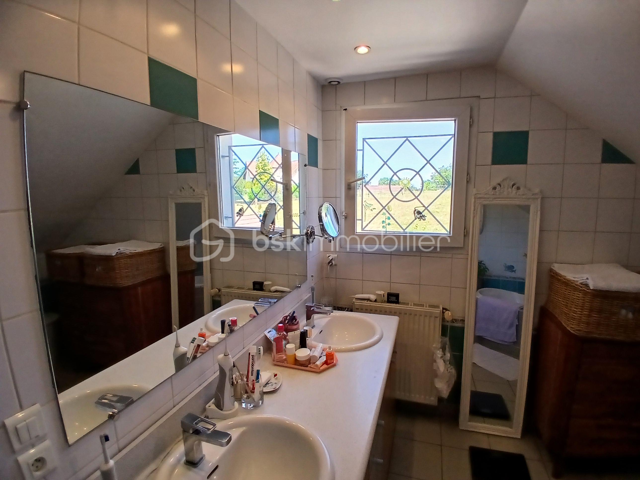 MAISON TILLEROYES 72.jpg