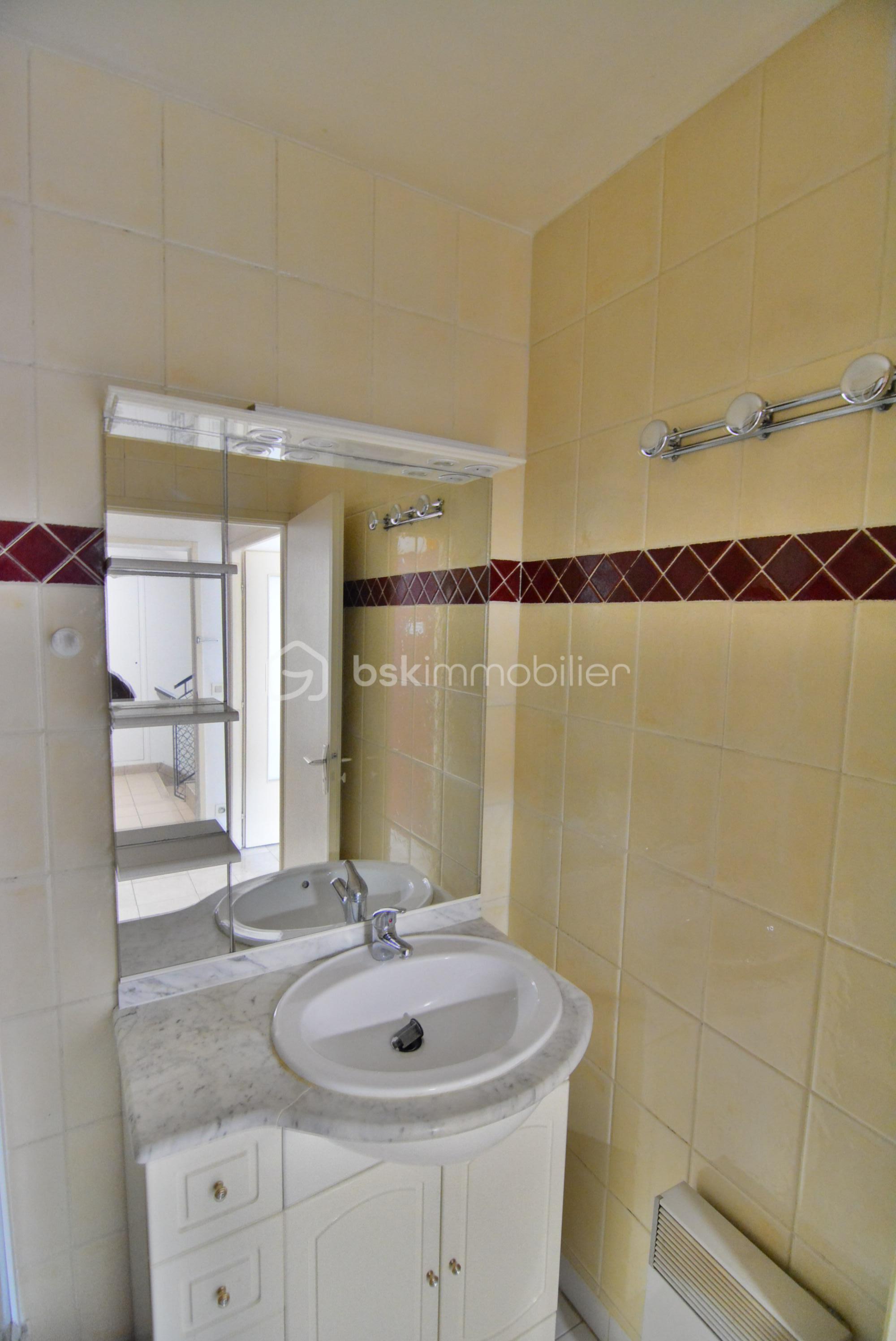 Studette de 25,07 m² - DSC_4975.JPG