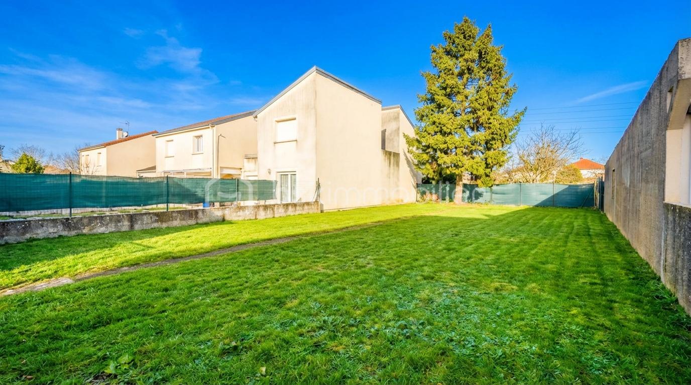 Maison de 150 m² - Jardin.jpeg