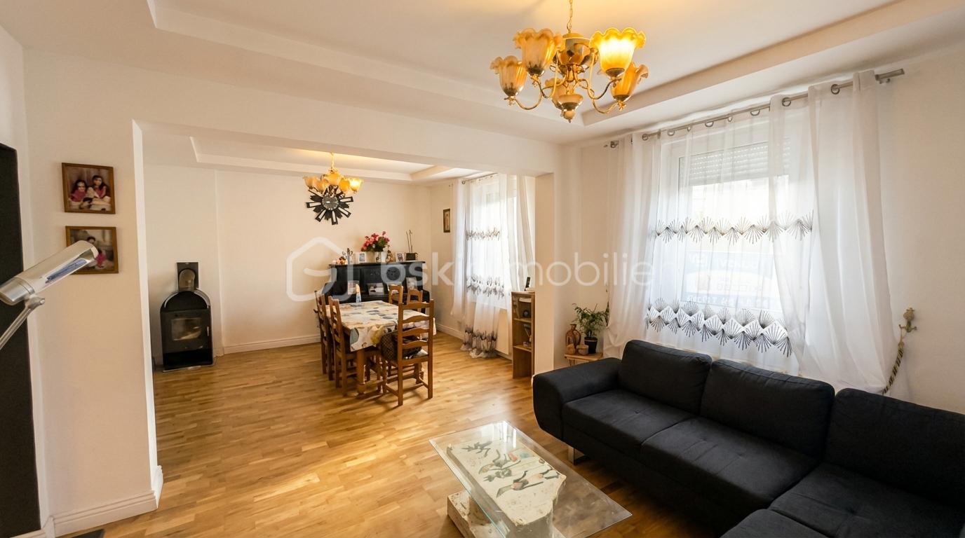 Maison de 150 m² - salon.jpeg