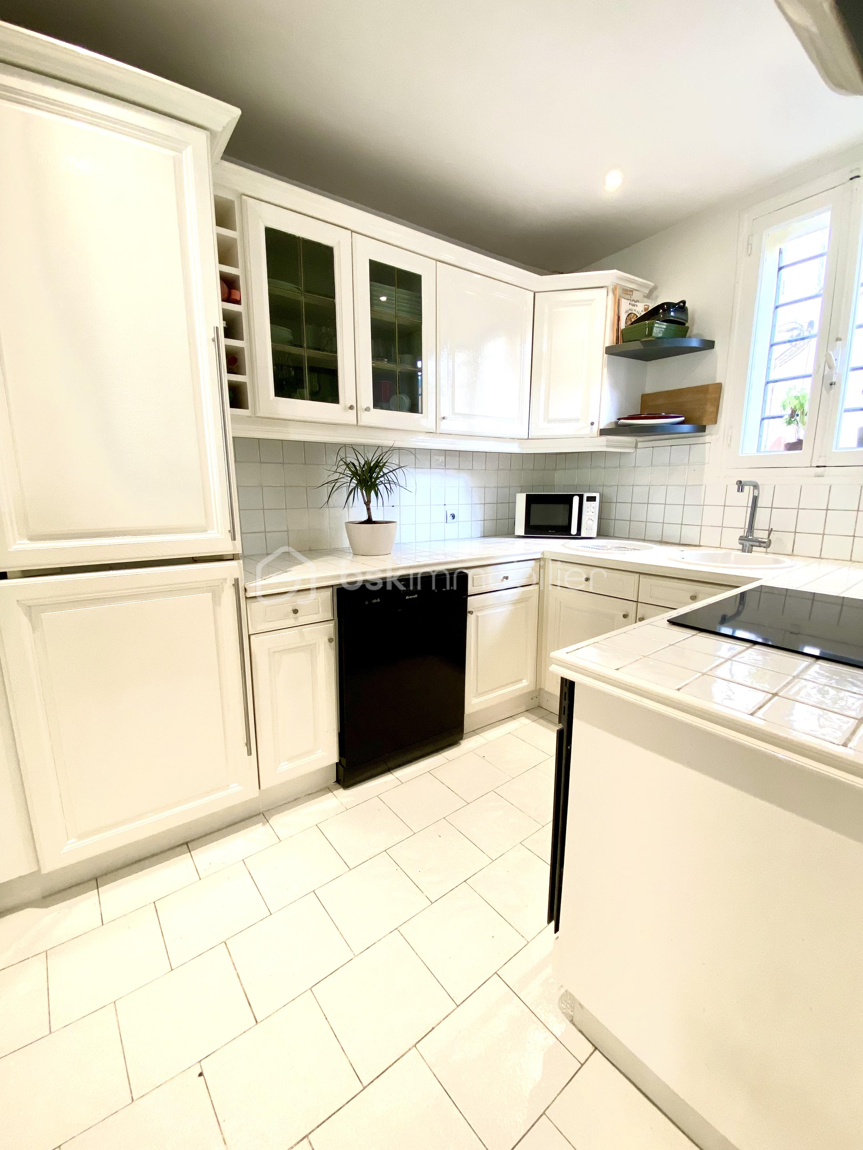 Maison ancienne de 95 m² - B7A9298F-3F1C-40D7-B8C1-84FE3FE32BD3.JPG